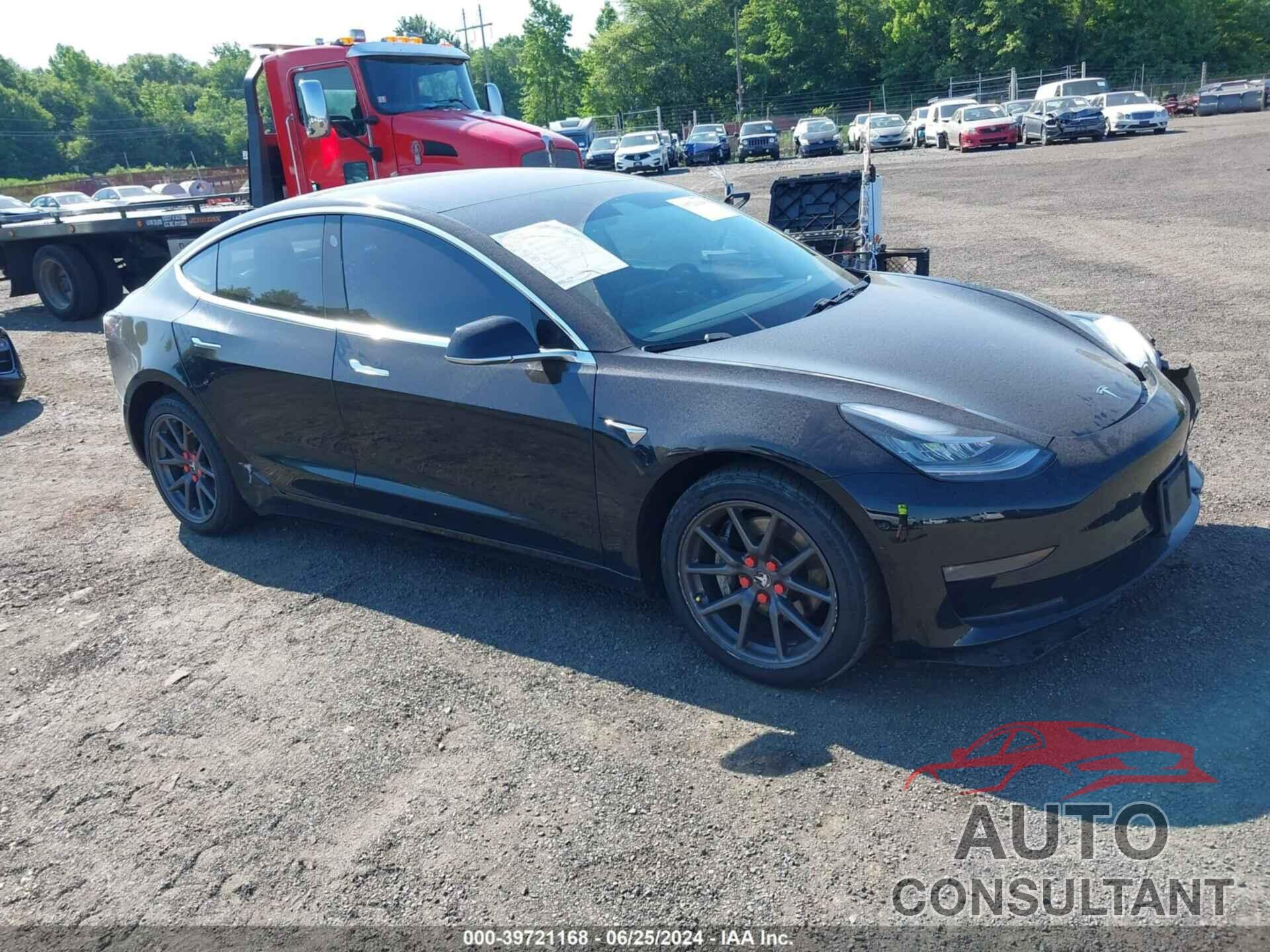 TESLA MODEL 3 2018 - 5YJ3E1EB7JF118743