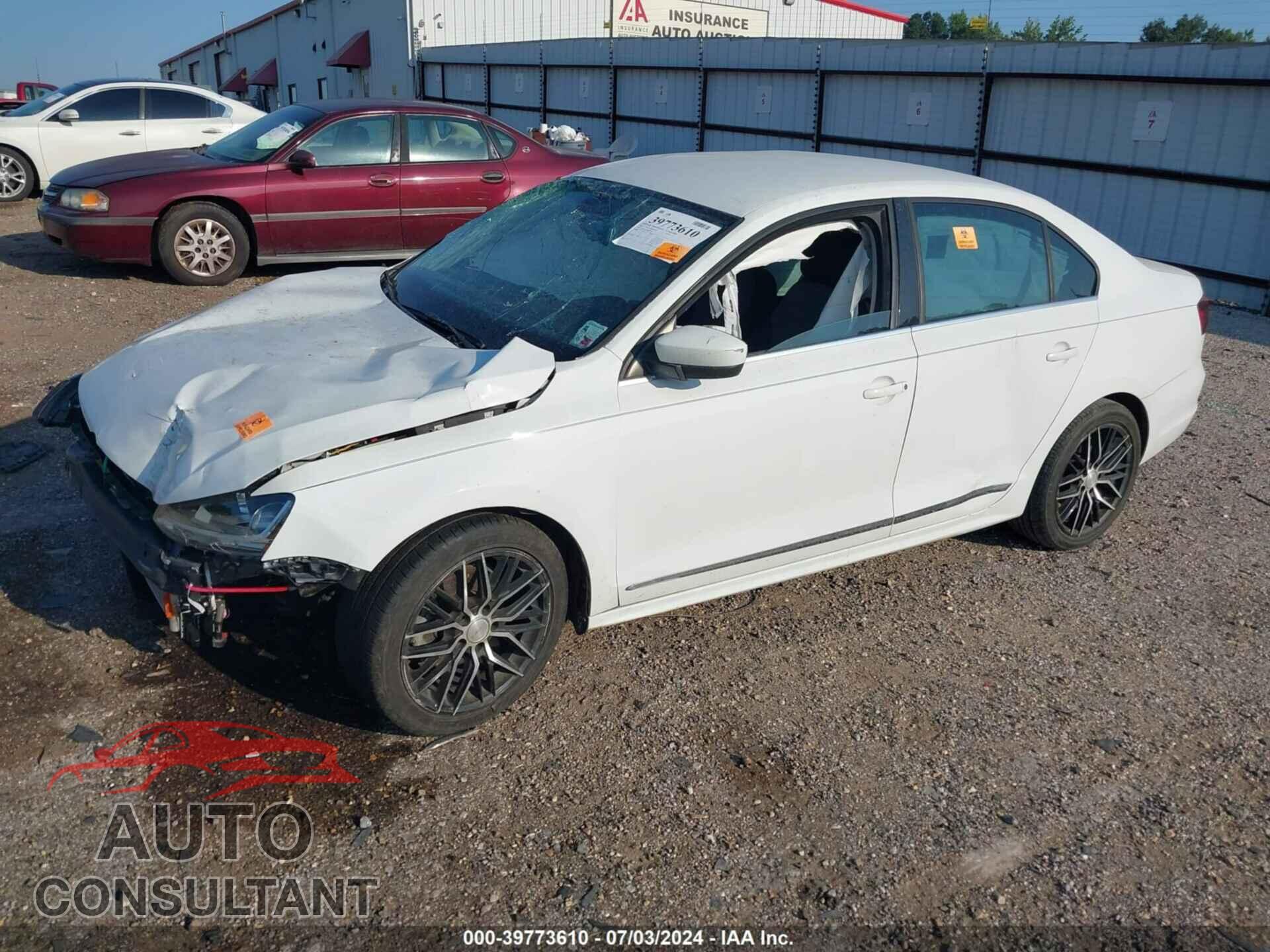 VOLKSWAGEN JETTA 2017 - 3VW2B7AJ3HM409473