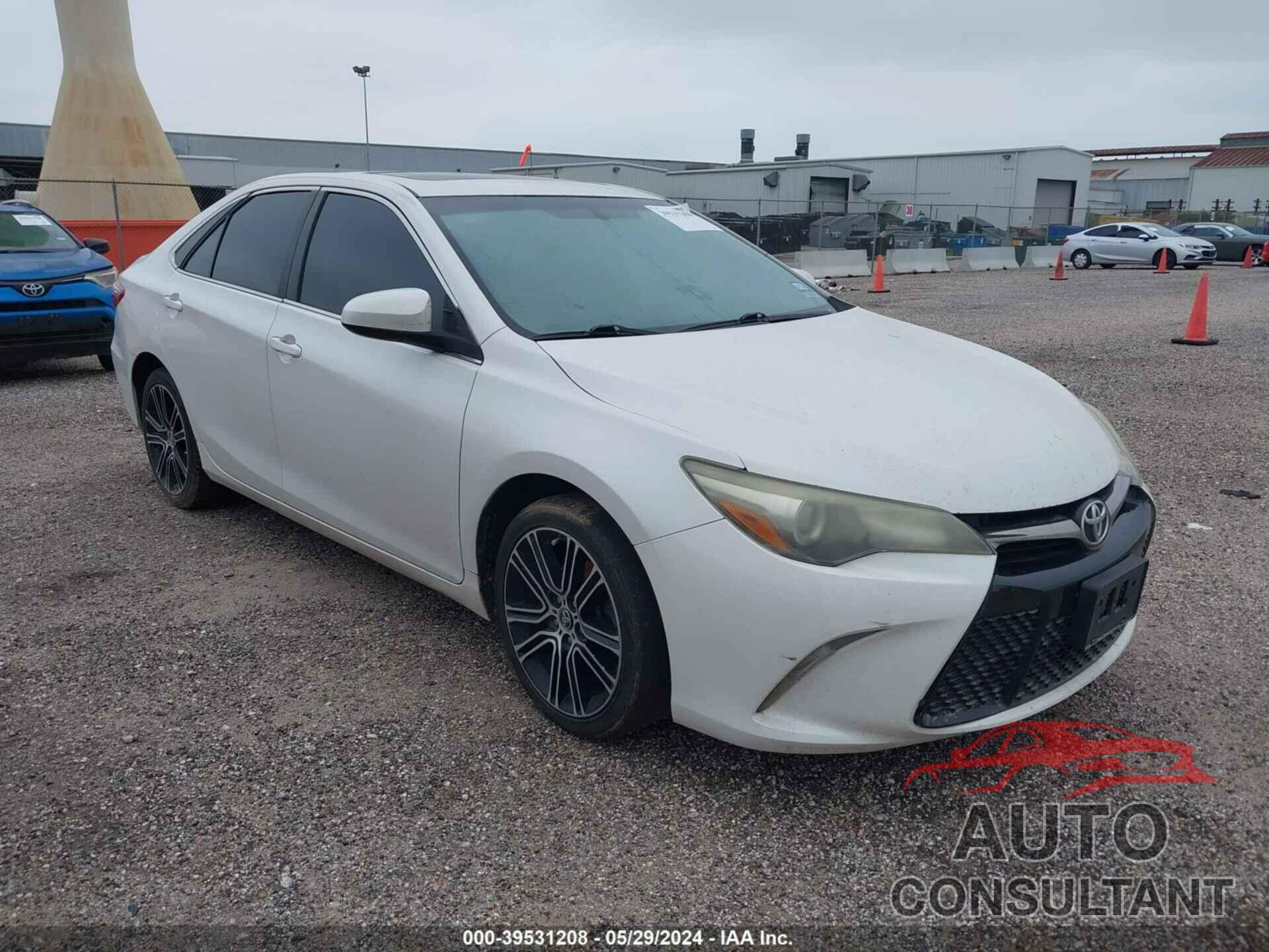 TOYOTA CAMRY 2016 - 4T1BF1FK0GU172923