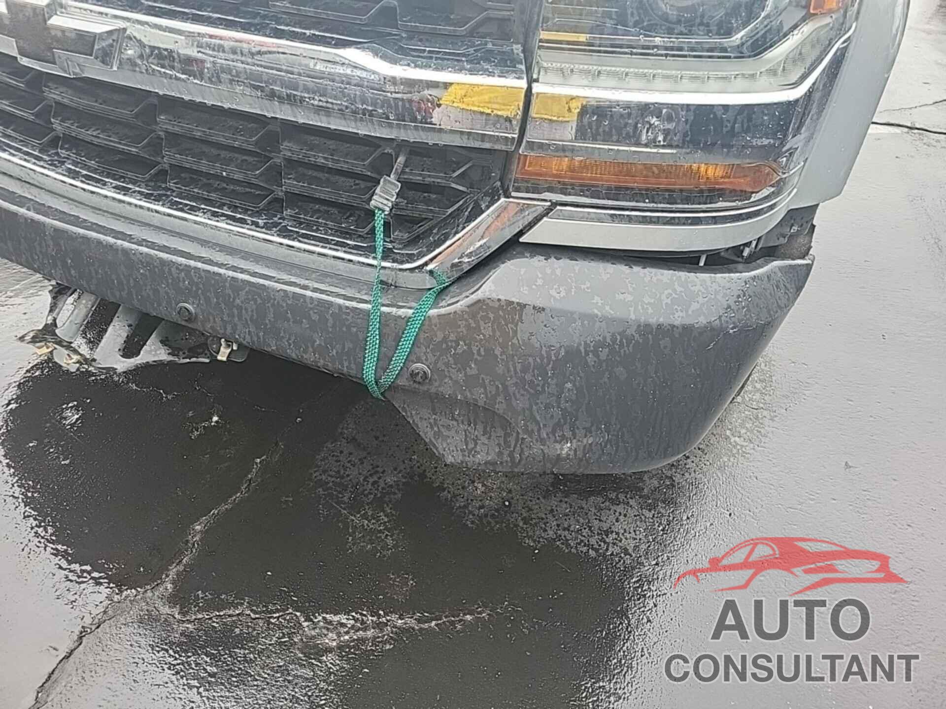 CHEVROLET SILVERADO 1500 2018 - 1GCNCNEHXJZ232093