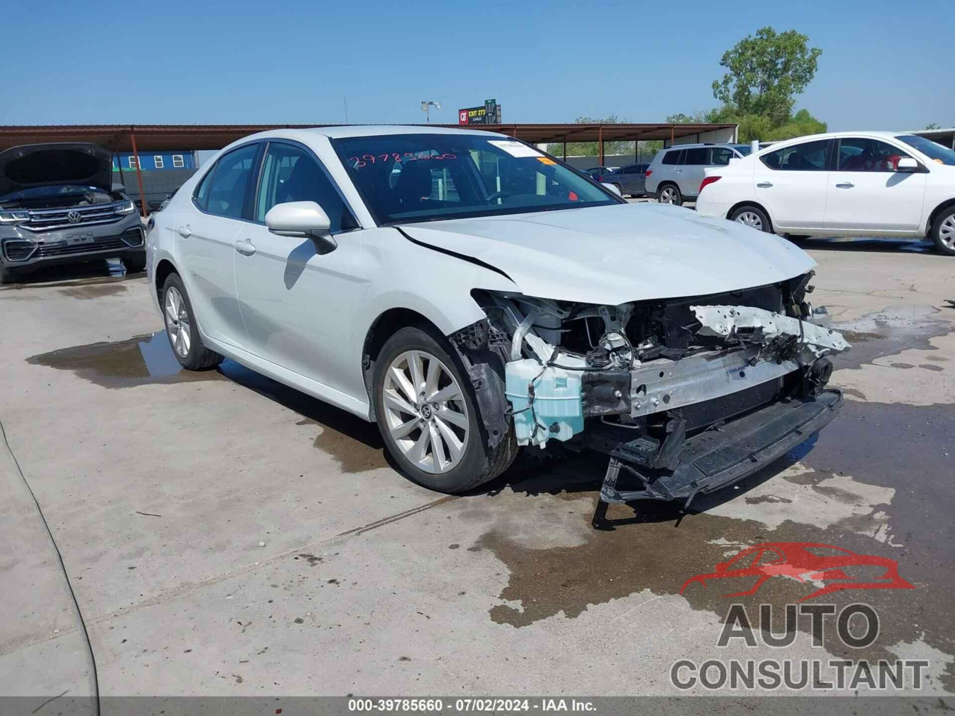 TOYOTA CAMRY 2023 - 4T1C11AK7PU112079