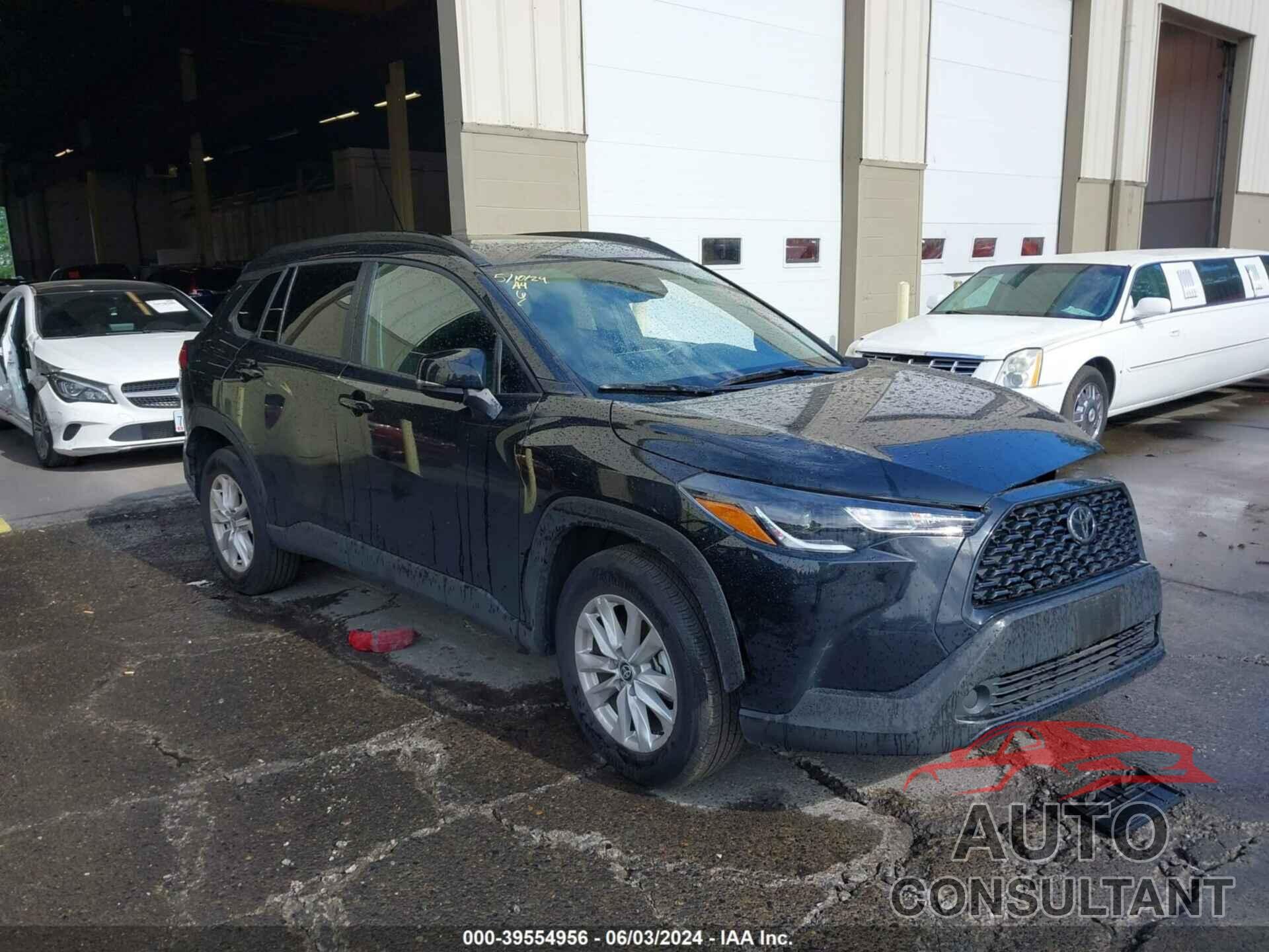 TOYOTA COROLLA CROSS 2023 - 7MUBAABG9PV073595
