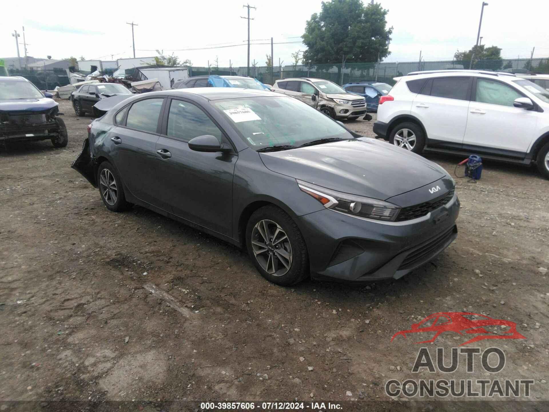 KIA FORTE 2023 - 3KPF24AD3PE563879