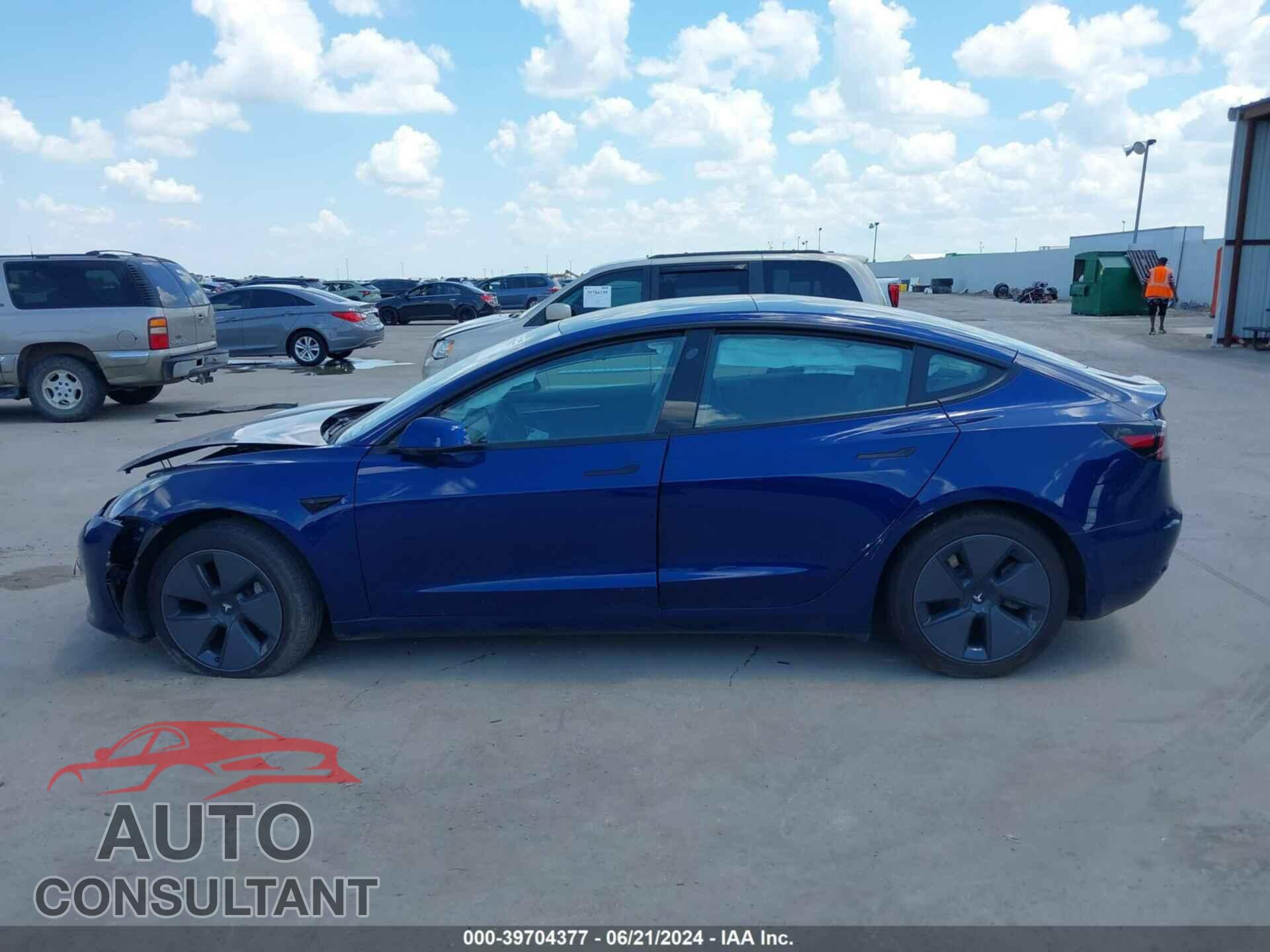 TESLA MODEL 3 2021 - 5YJ3E1EB9MF066228