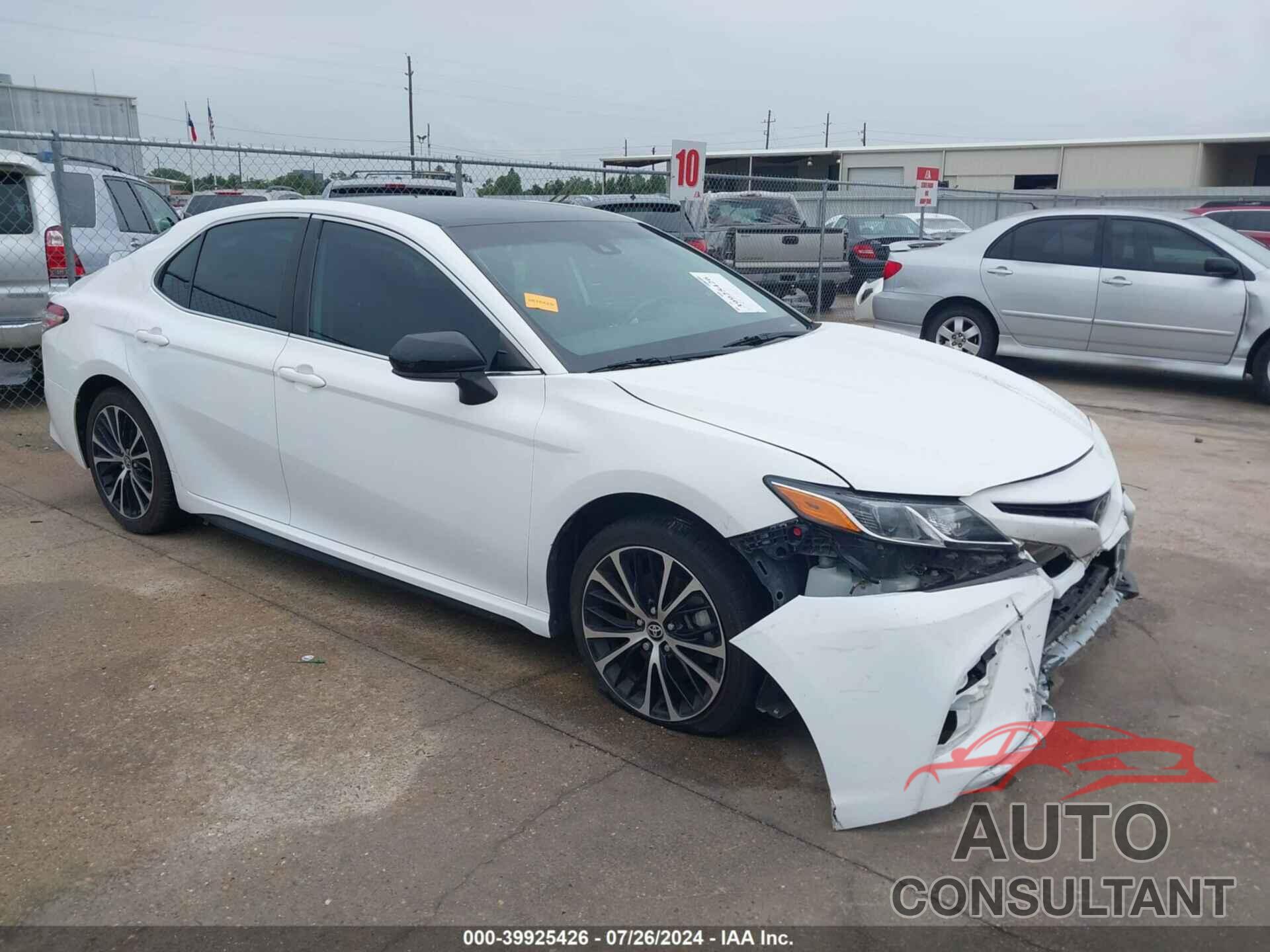 TOYOTA CAMRY 2020 - 4T1G11AK4LU391387