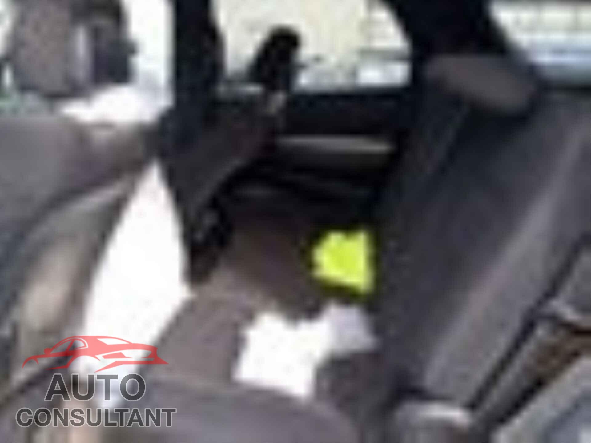 DODGE DURANGO 2018 - 1C4RDJAG1JC415471