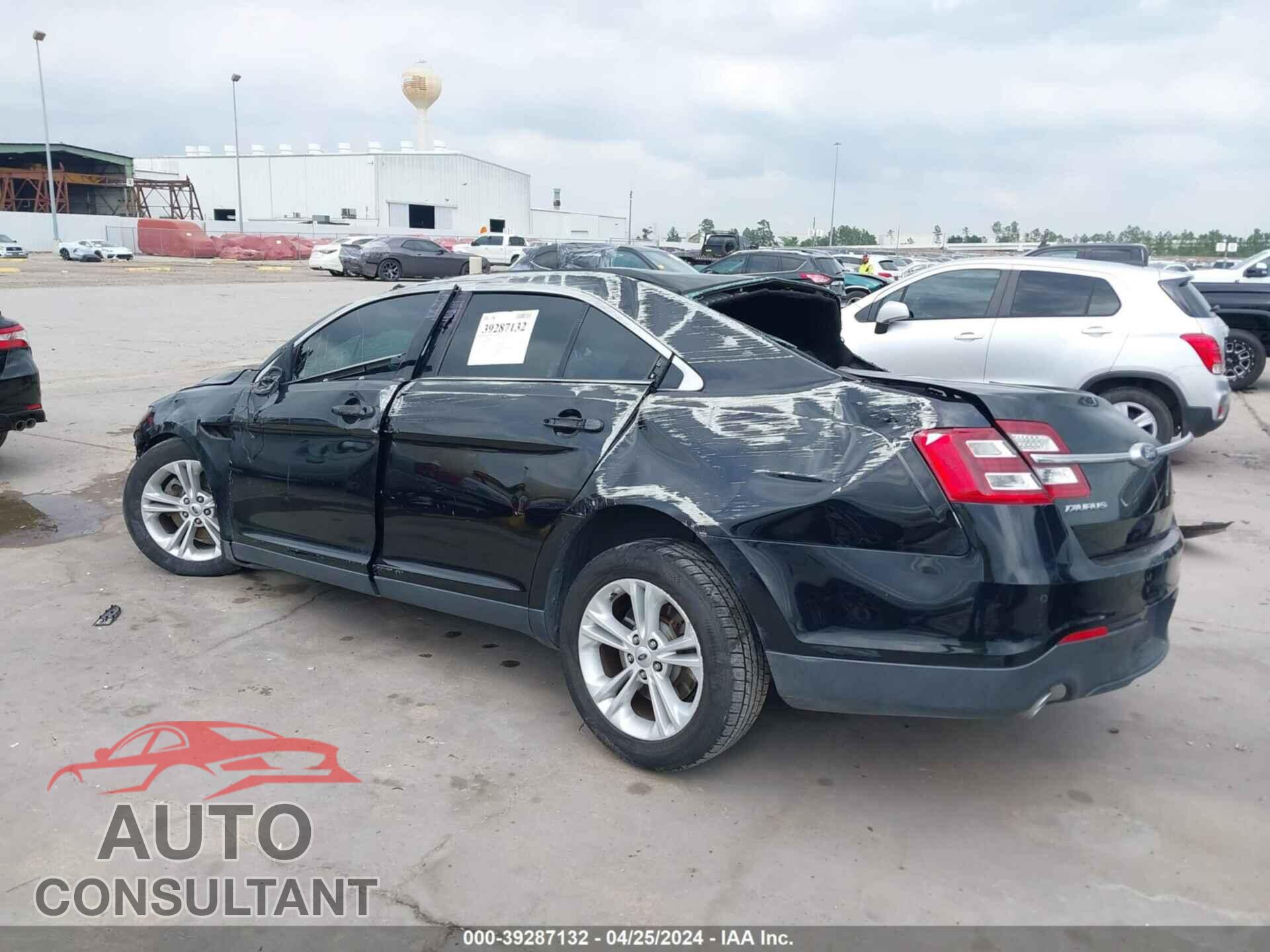 FORD TAURUS 2016 - 1FAHP2E89GG150186
