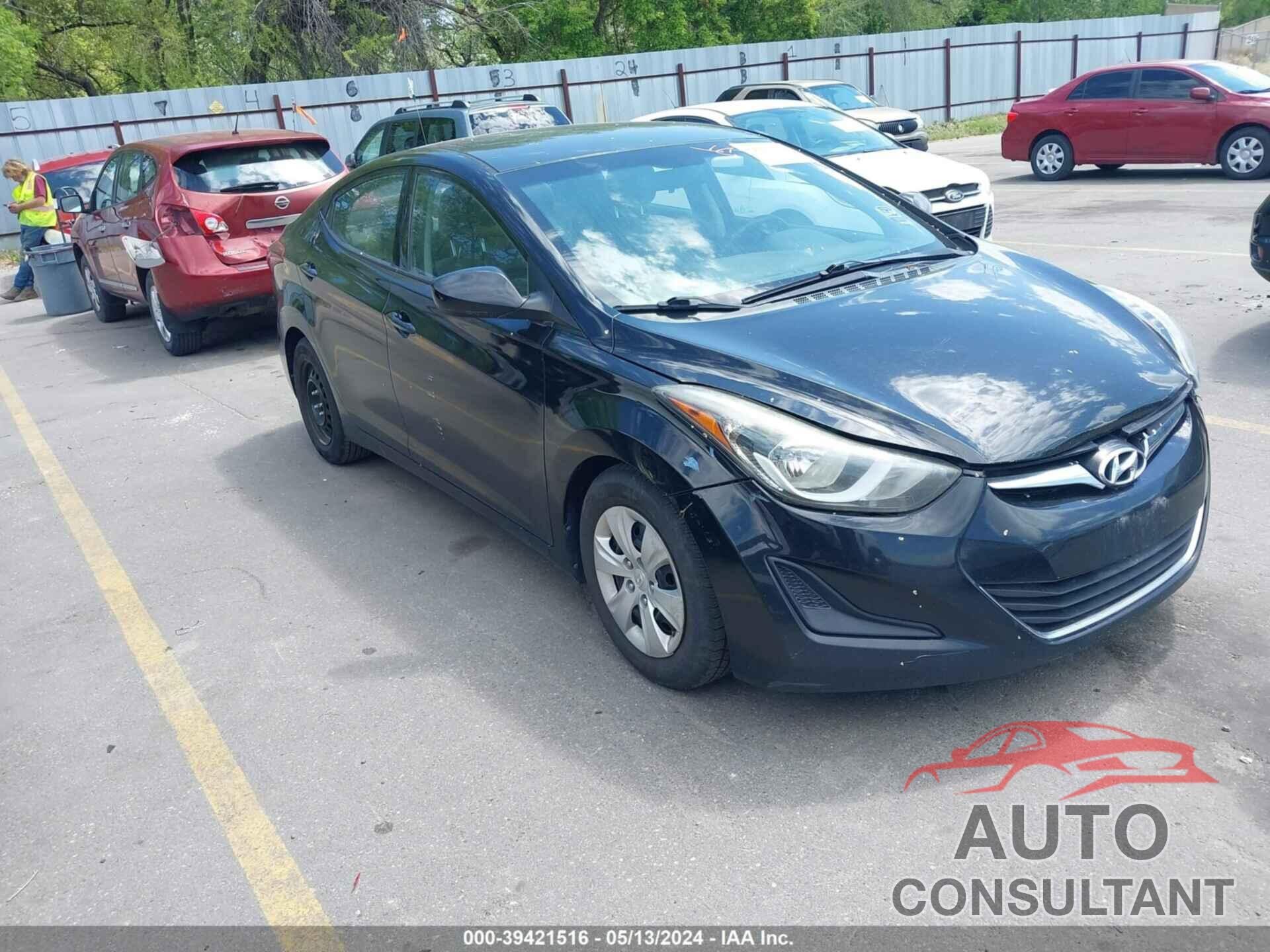 HYUNDAI ELANTRA 2016 - 5NPDH4AE3GH711913