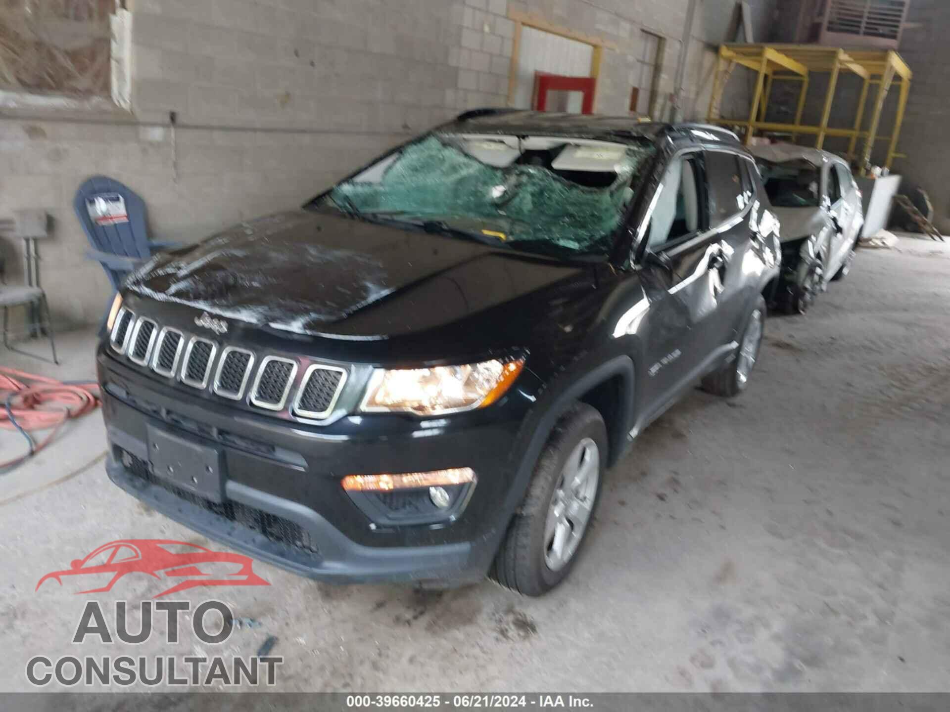 JEEP COMPASS 2019 - 3C4NJDBB8KT690630
