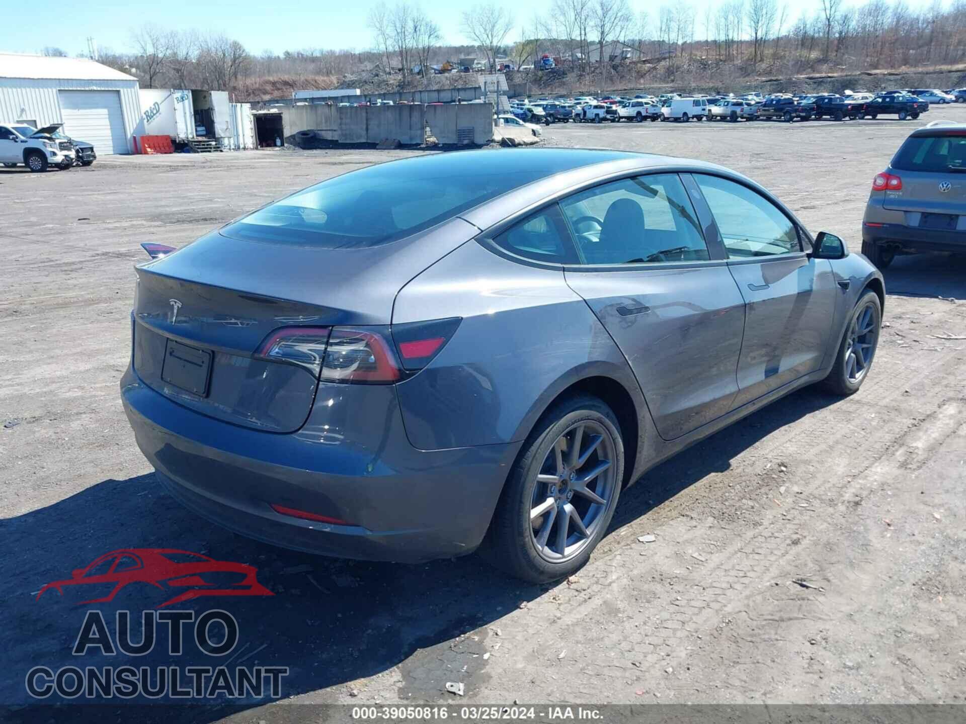 TESLA MODEL 3 2023 - 5YJ3E1EA4PF698596