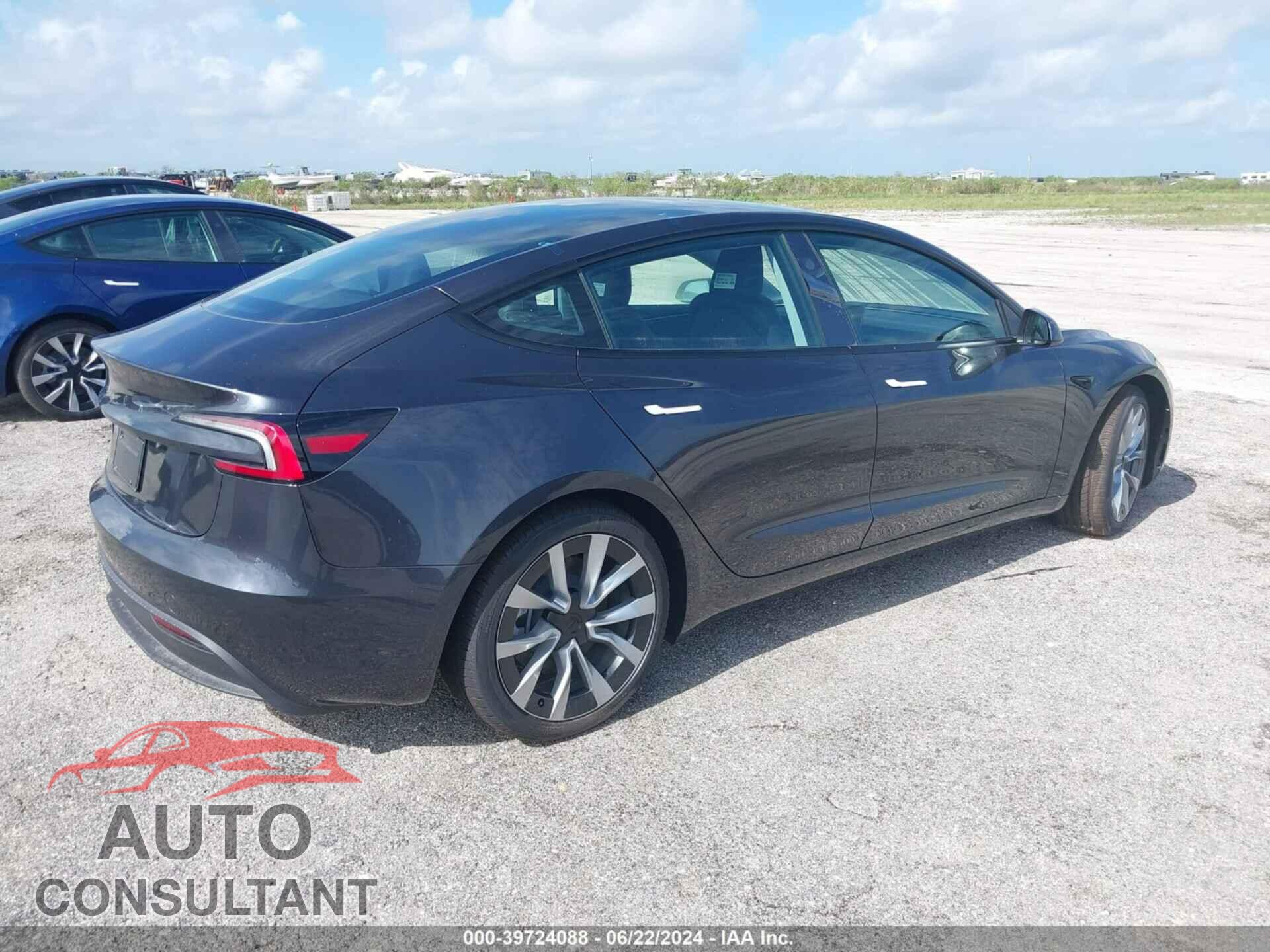 TESLA MODEL 3 2024 - 5YJ3E1EA6RF751608