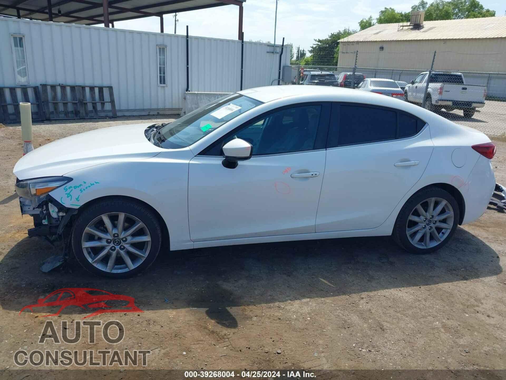 MAZDA MAZDA3 2017 - 3MZBN1V78HM129969