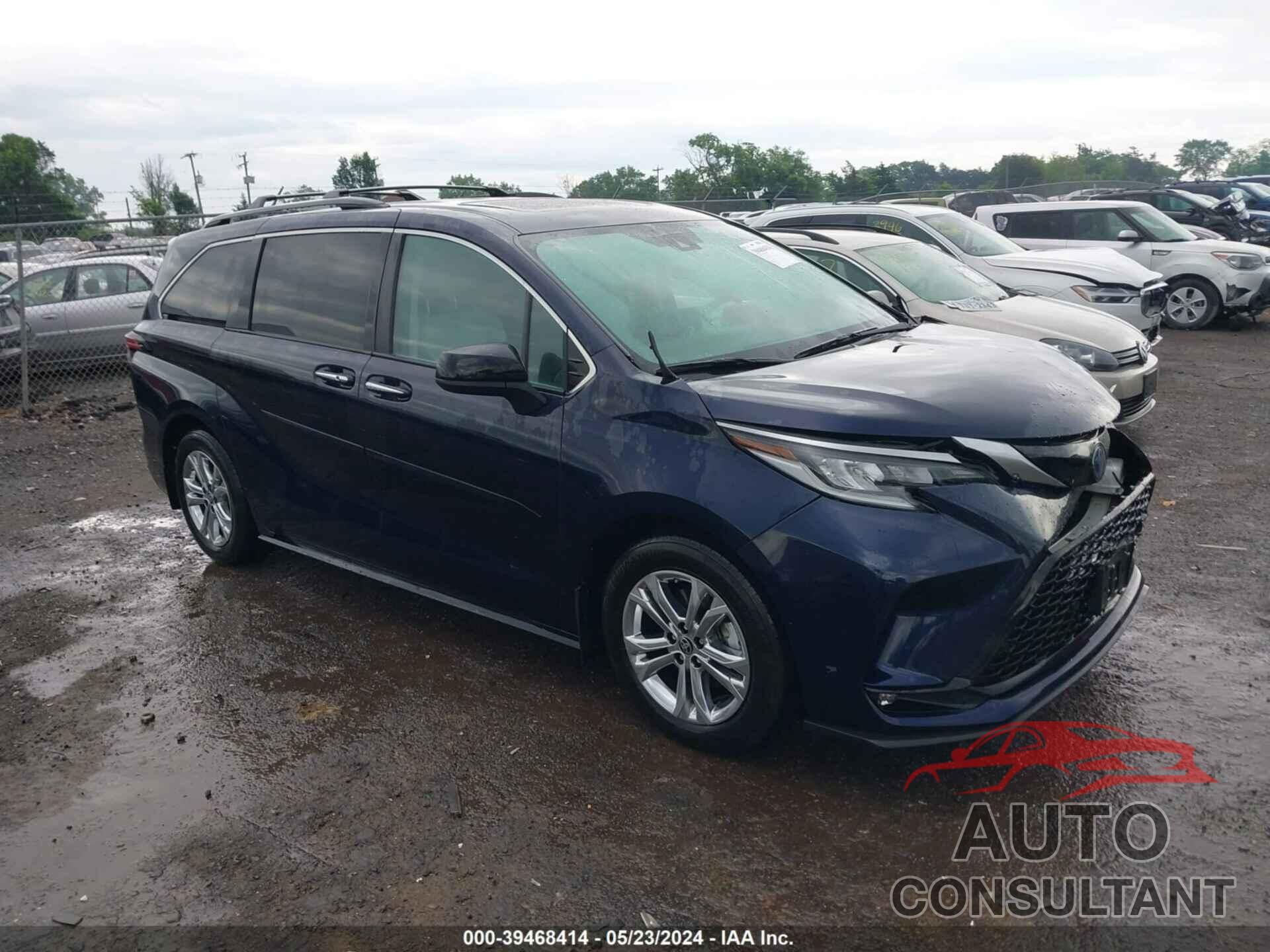 TOYOTA SIENNA 2022 - 5TDXSKFCXNS070809