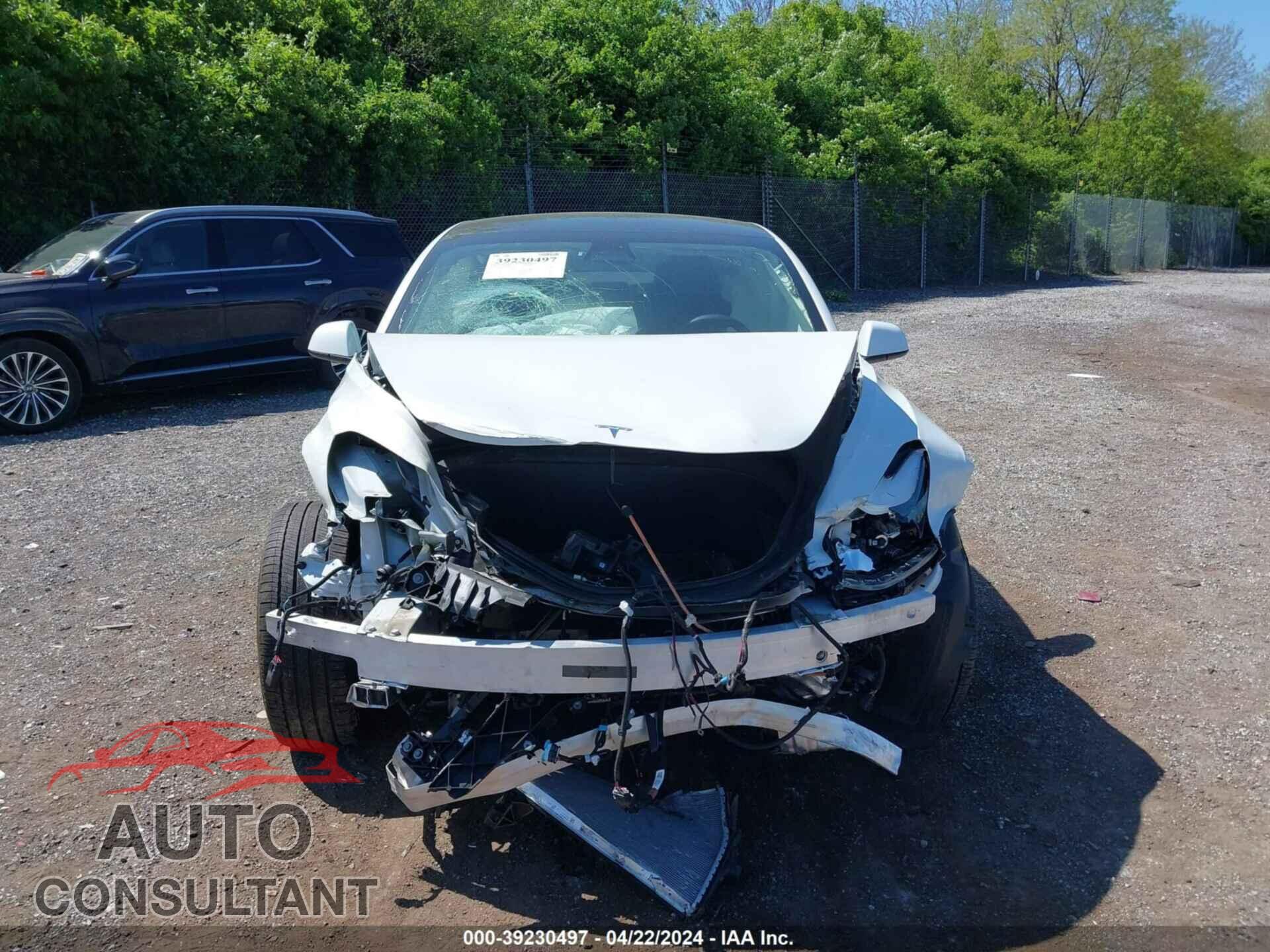 TESLA MODEL 3 2023 - 5YJ3E1EA2PF402829