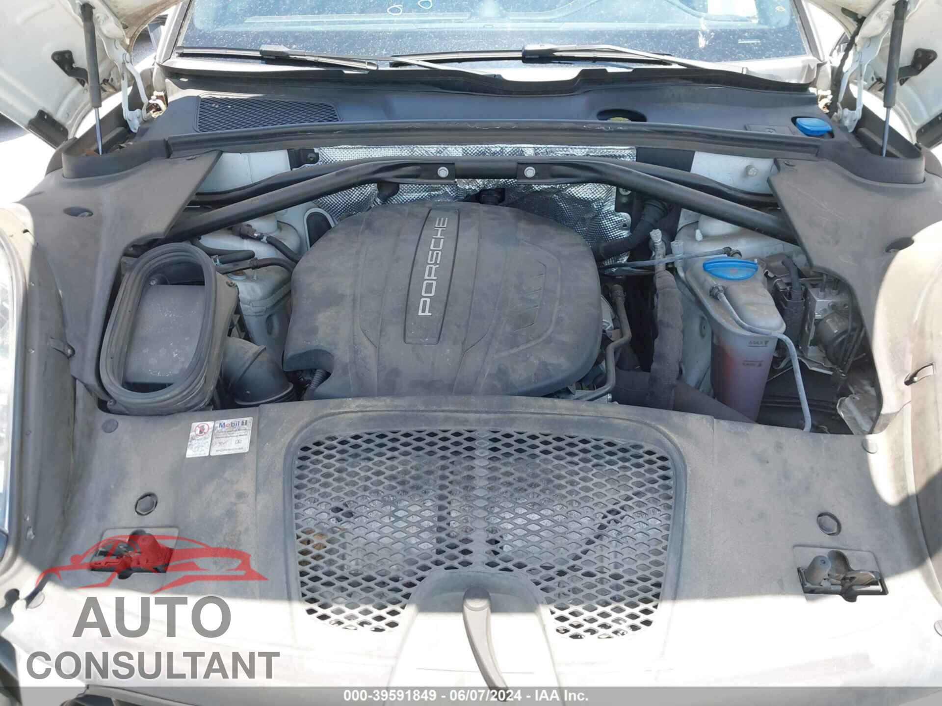 PORSCHE MACAN 2017 - WP1AA2A57HLB07272