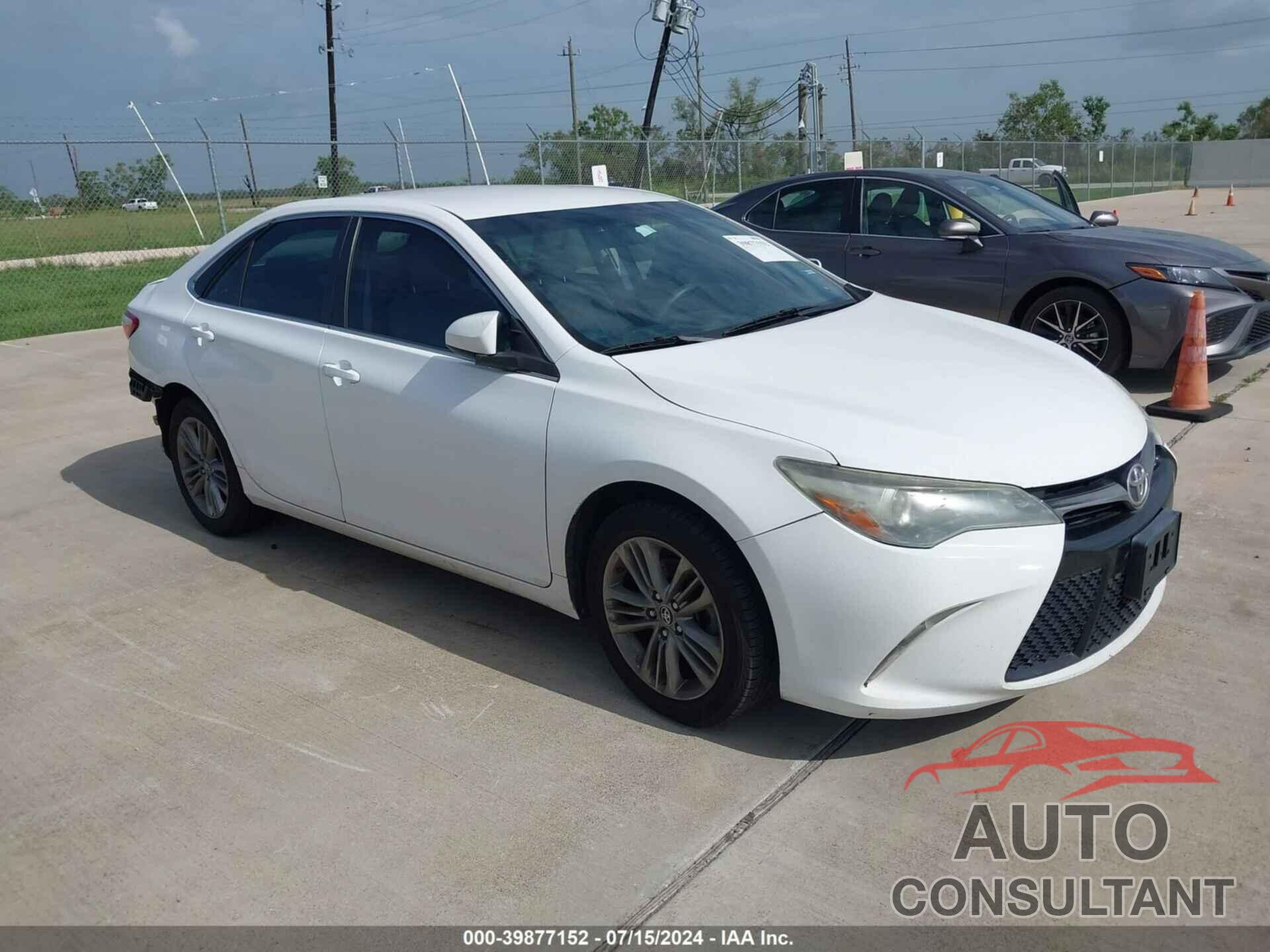 TOYOTA CAMRY 2016 - 4T1BF1FK2GU150292