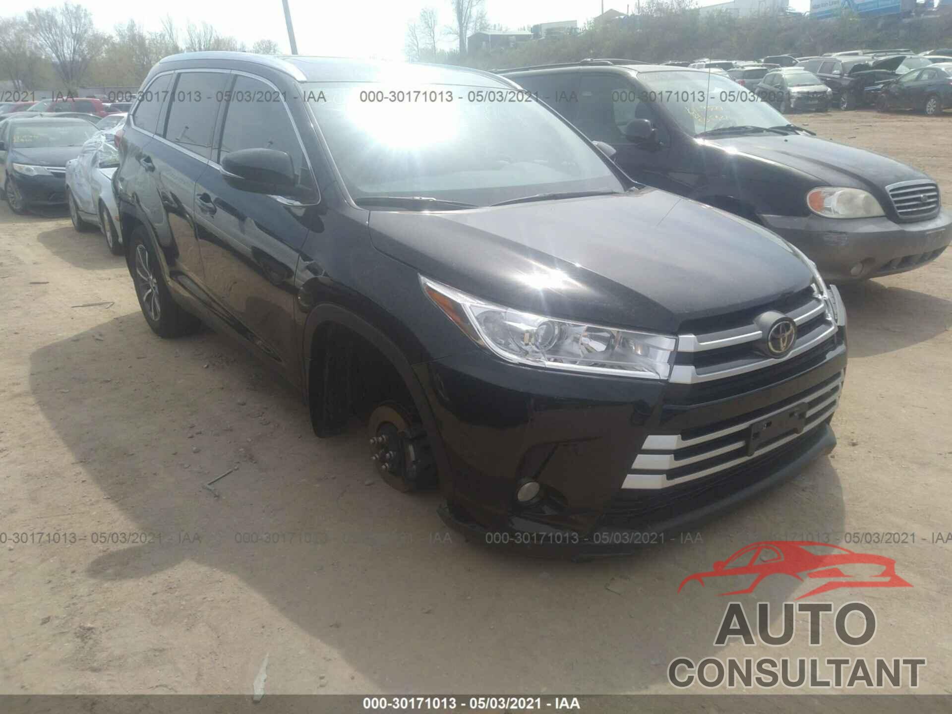 TOYOTA HIGHLANDER 2019 - 5TDJZRFH9KS999326