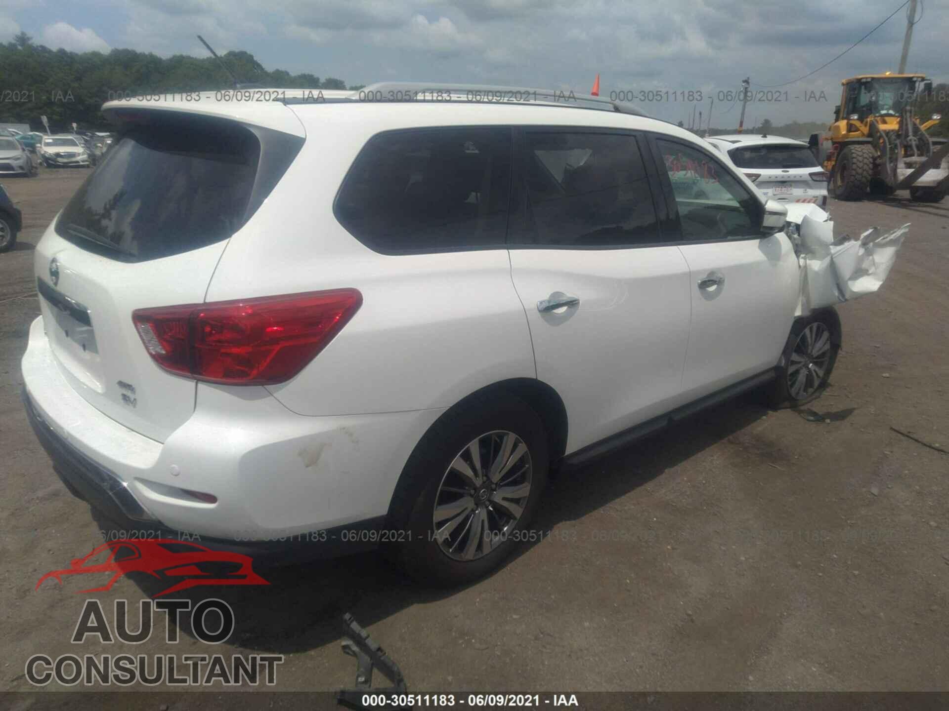 NISSAN PATHFINDER 2018 - 5N1DR2MM8JC655065