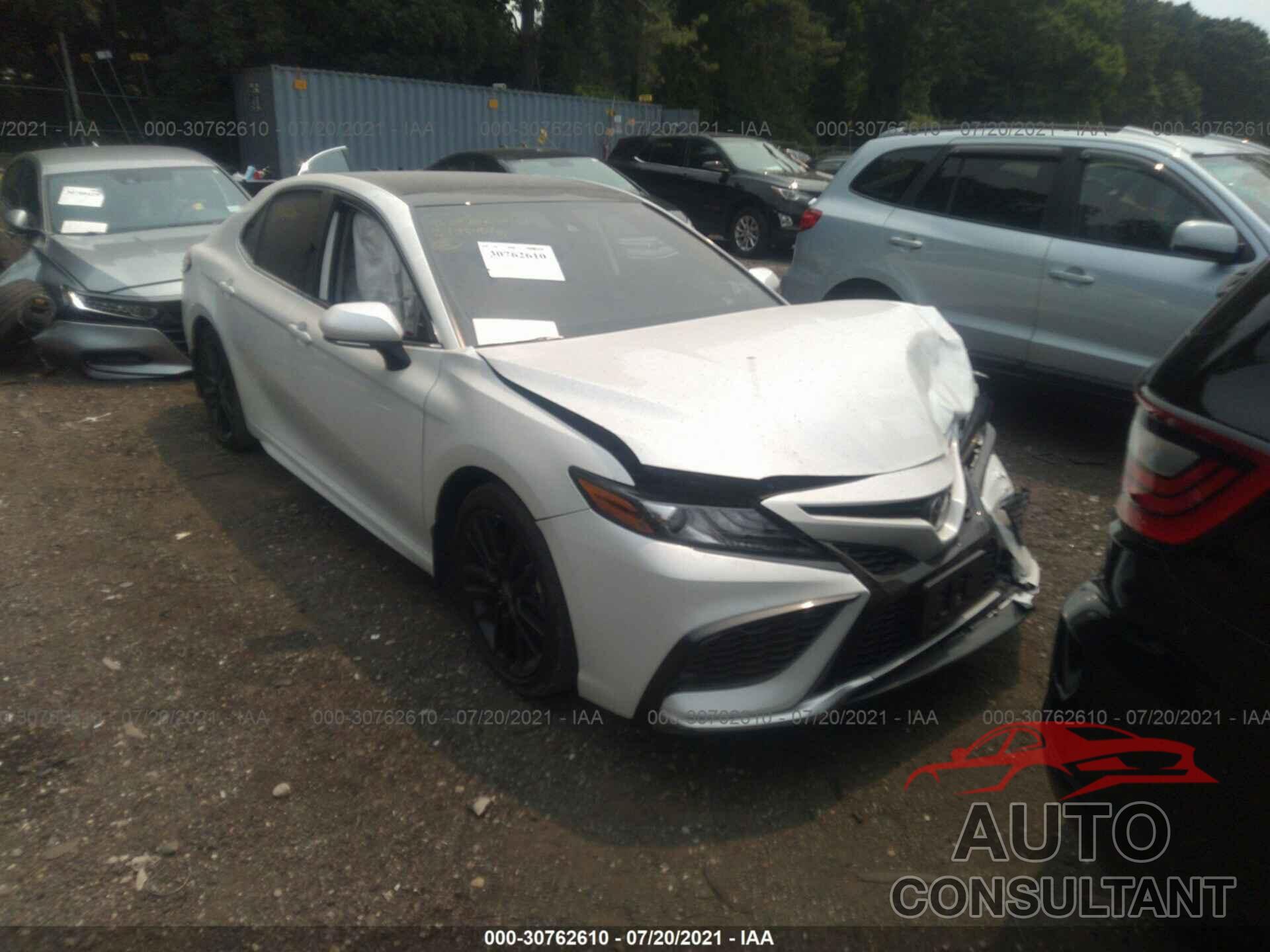 TOYOTA CAMRY 2021 - 4T1K61AK7MU404694
