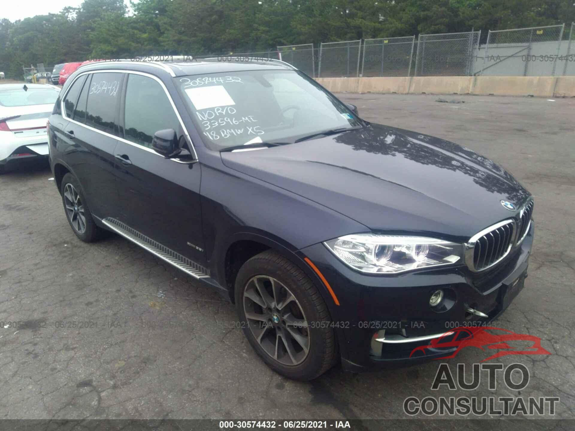 BMW X5 2018 - 5UXKR0C53JL073612