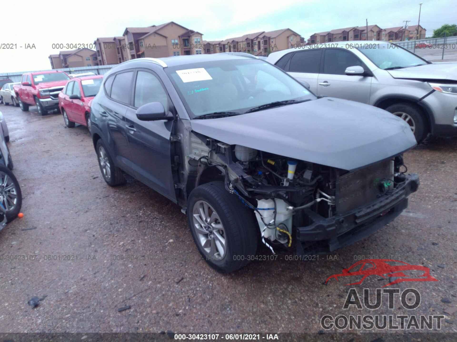 HYUNDAI TUCSON 2018 - KM8J33A40JU668028
