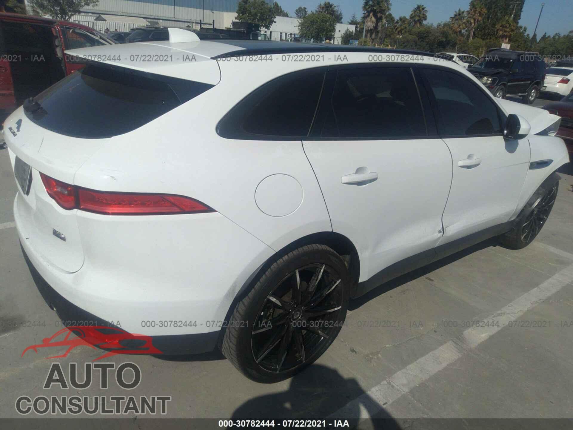JAGUAR F-PACE 2017 - SADCJ2BV4HA081996