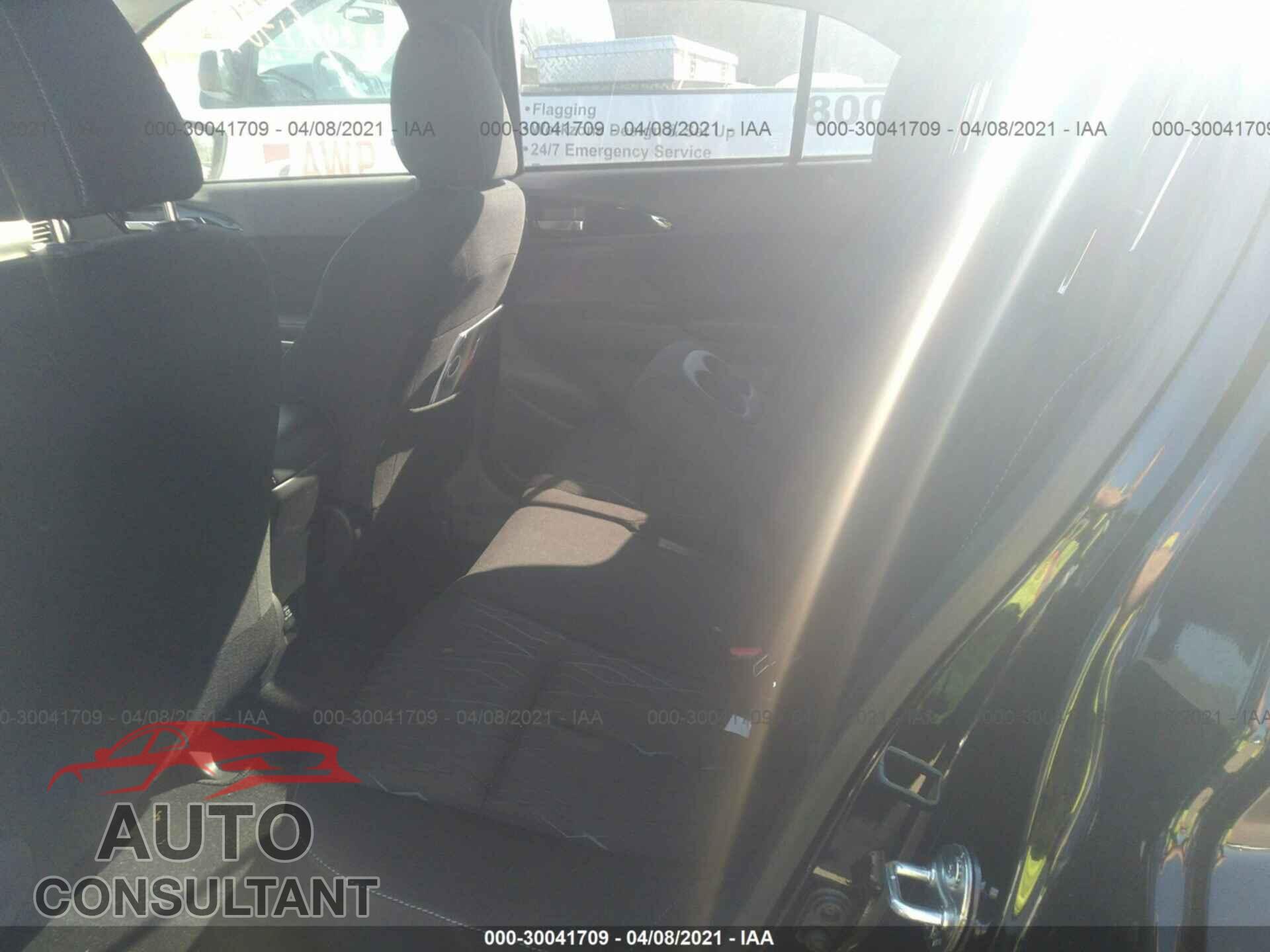 MITSUBISHI ECLIPSE CROSS 2018 - JA4AT5AA2JZ037834