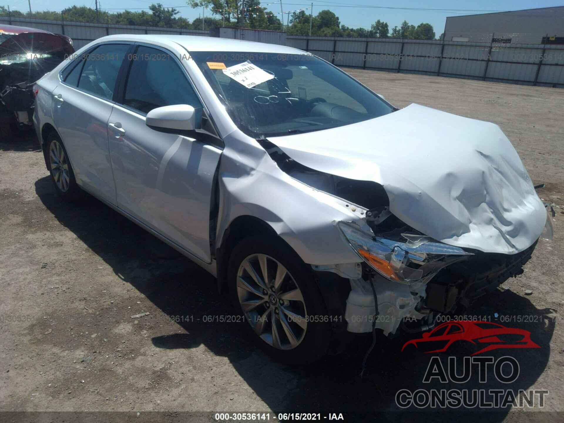 TOYOTA CAMRY 2016 - 4T1BF1FK1GU203354