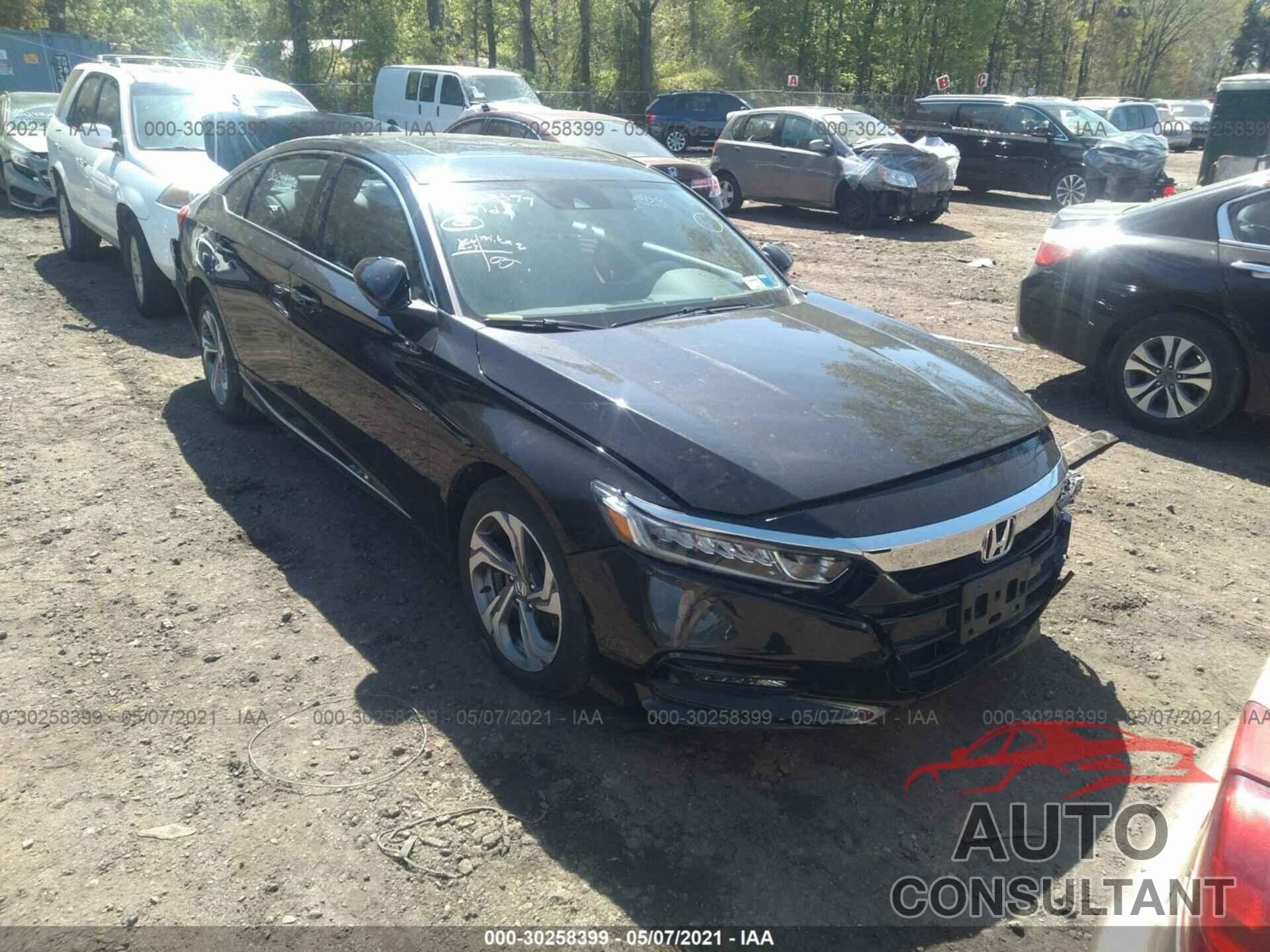 HONDA ACCORD SEDAN 2018 - 1HGCV2F58JA005697