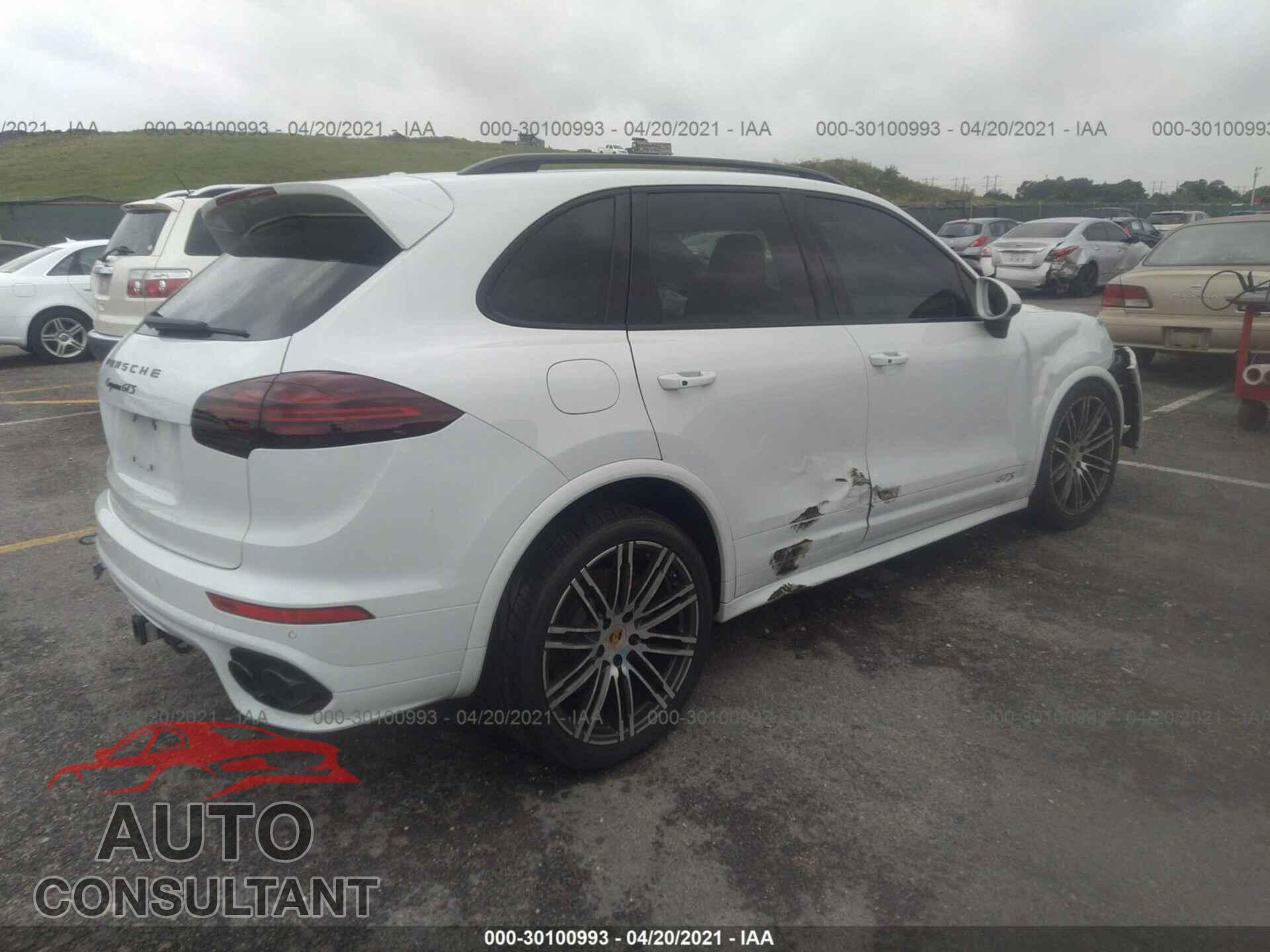 PORSCHE CAYENNE 2016 - WP1AD2A2XGLA77714