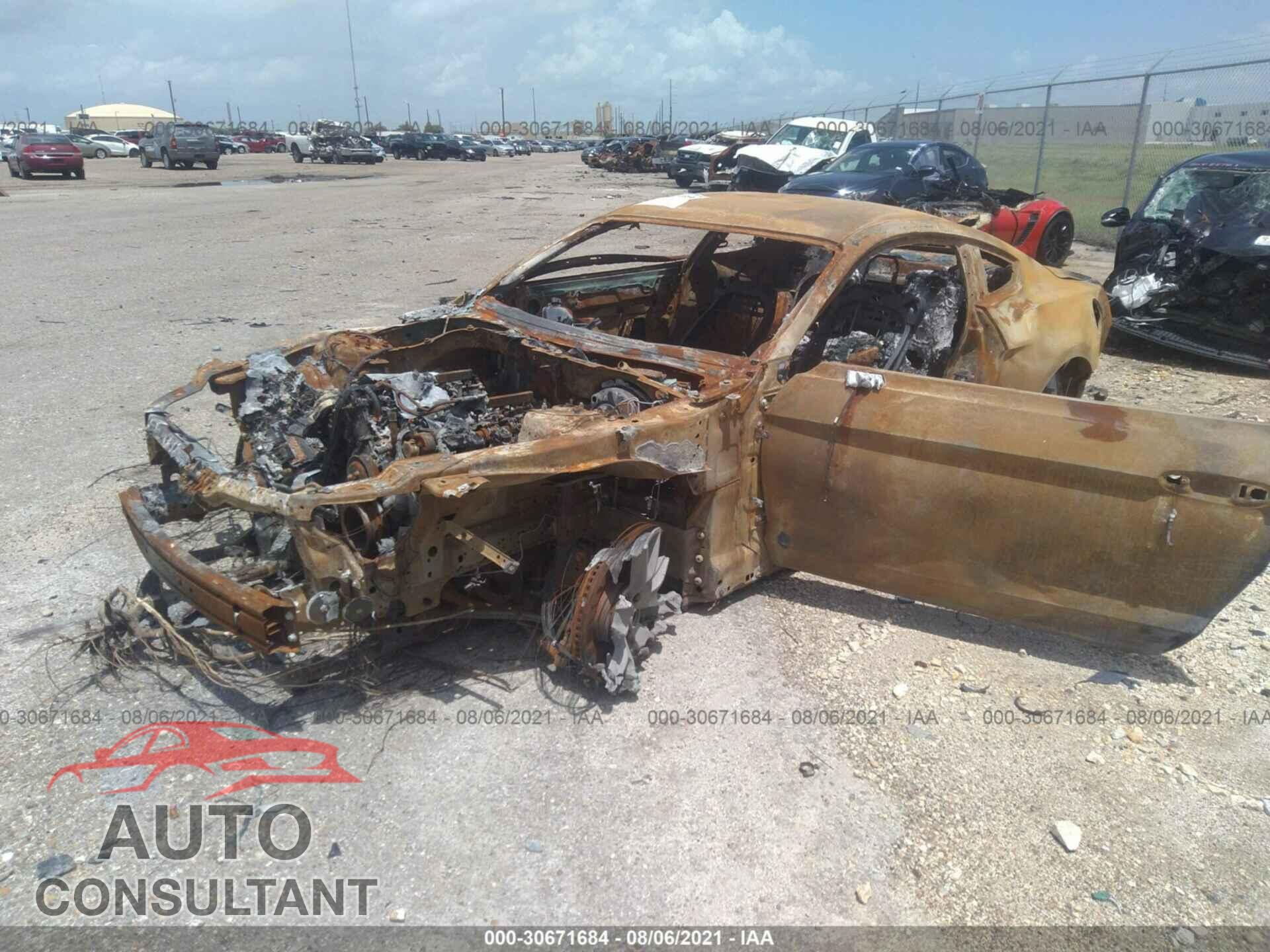 FORD MUSTANG 2017 - 1FA6P8CF7H5244673