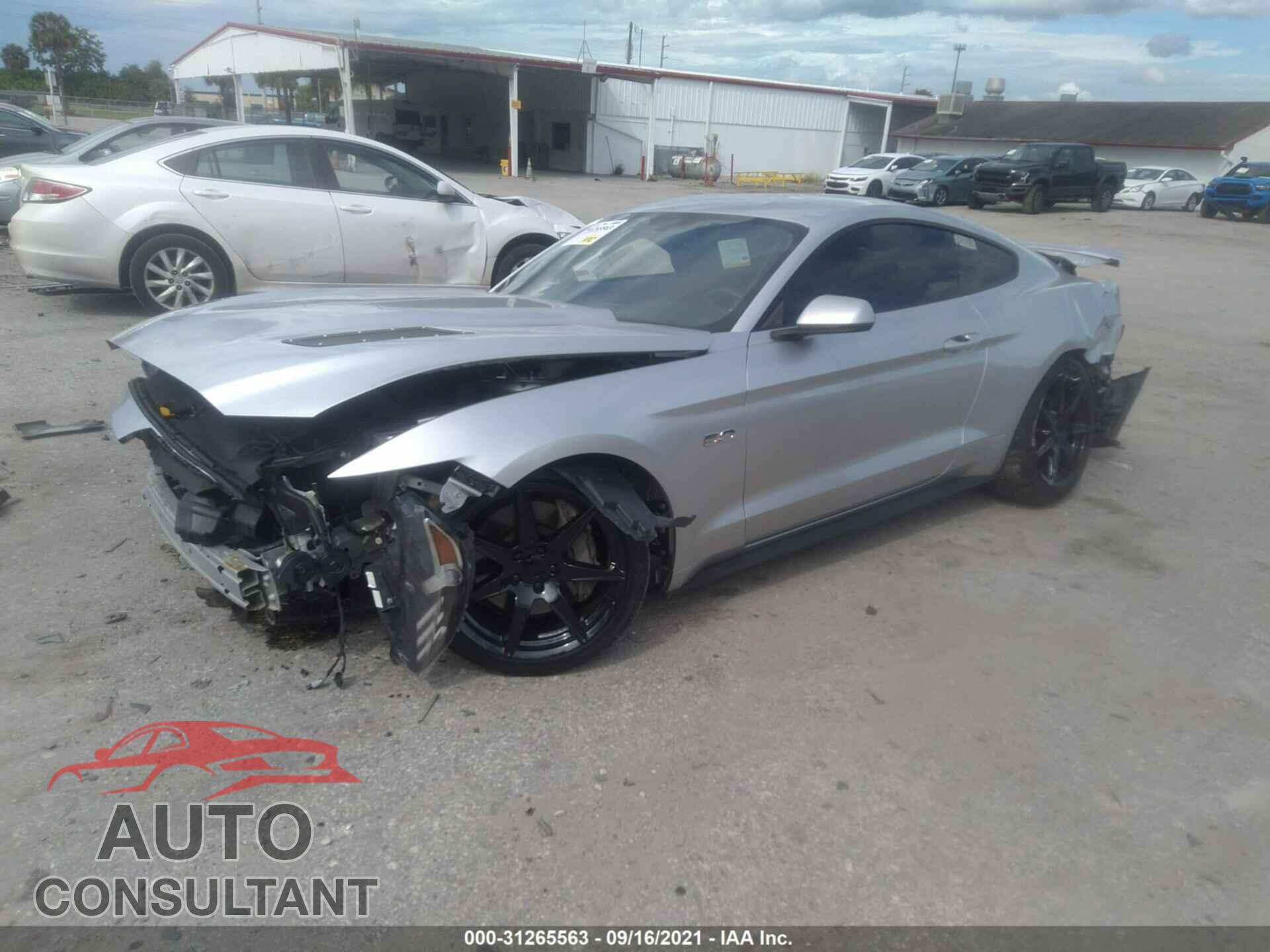 FORD MUSTANG 2017 - 1FA6P8CF0H5270905
