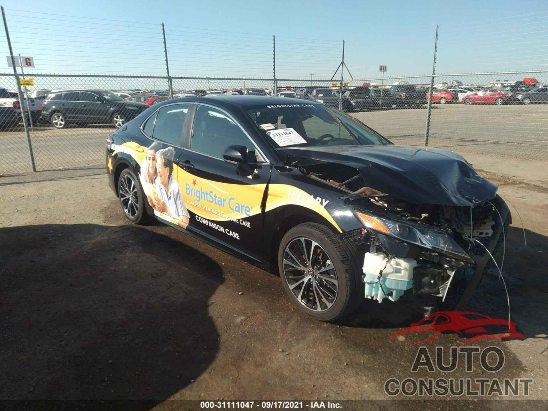 TOYOTA CAMRY 2020 - 4T1G11AK8LU885297