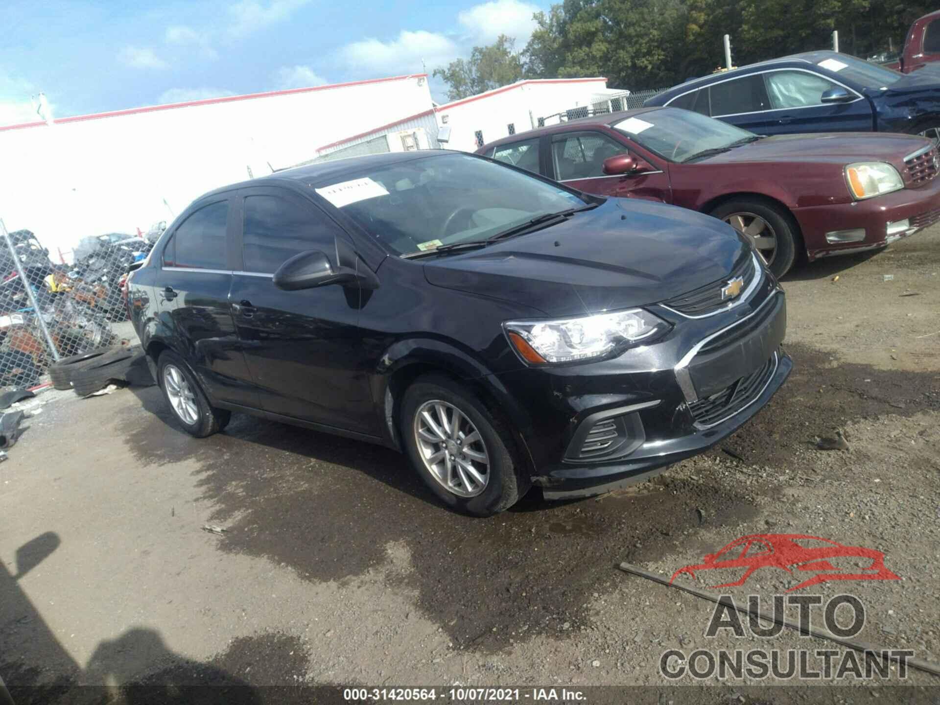 CHEVROLET SONIC 2017 - 1G1JD5SH3H4109462