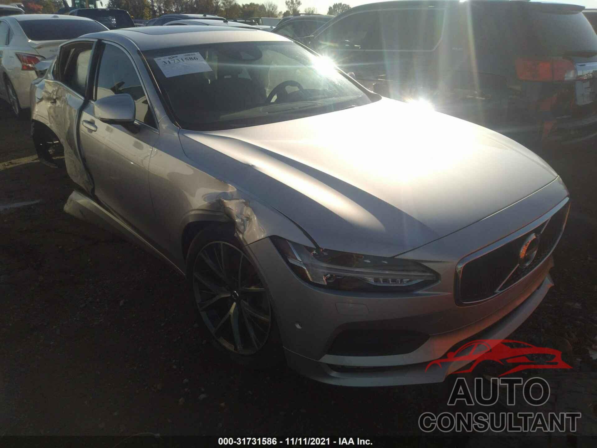 VOLVO S90 2018 - LVY982MK6JP034162