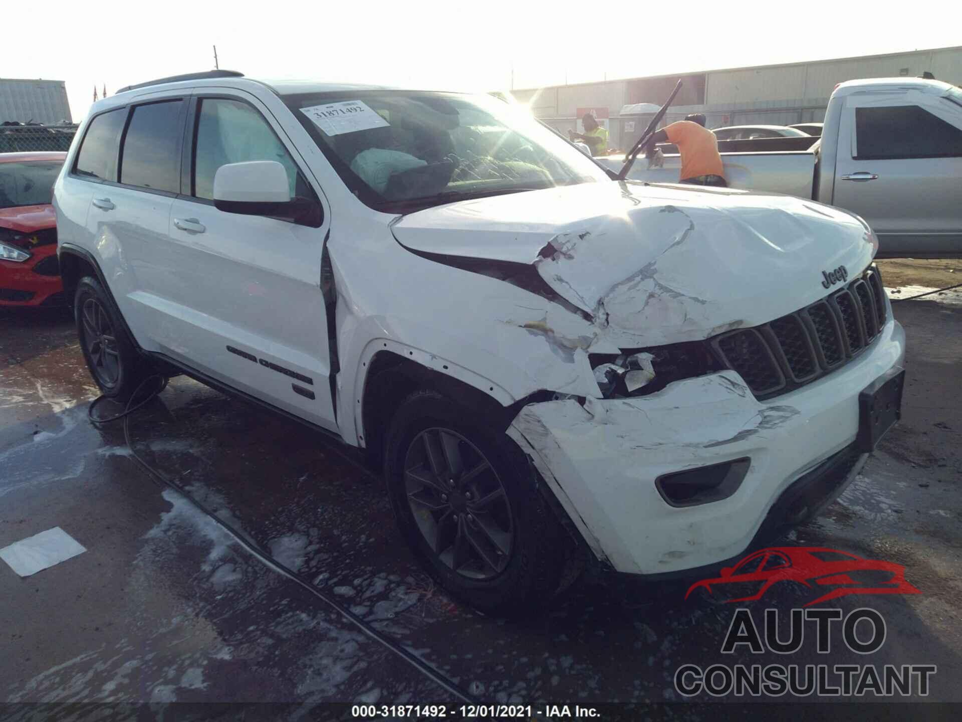 JEEP GRAND CHEROKEE 2016 - 1C4RJEAG1GC464372