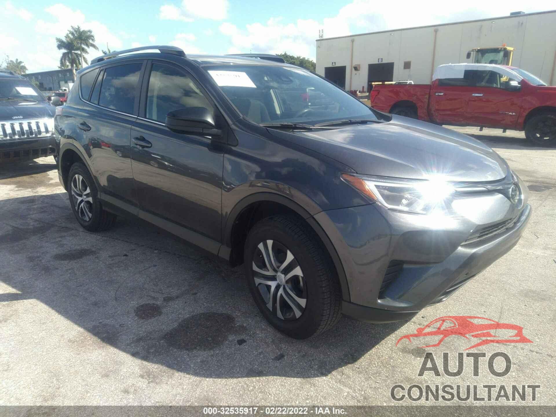 TOYOTA RAV4 2018 - JTMZFREV9JJ158444