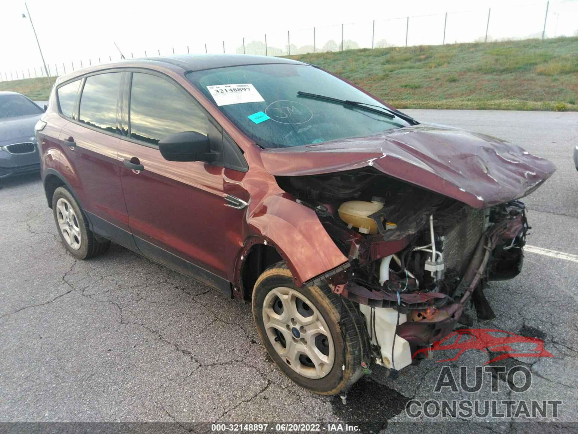 FORD ESCAPE 2018 - 1FMCU0F72JUB19504