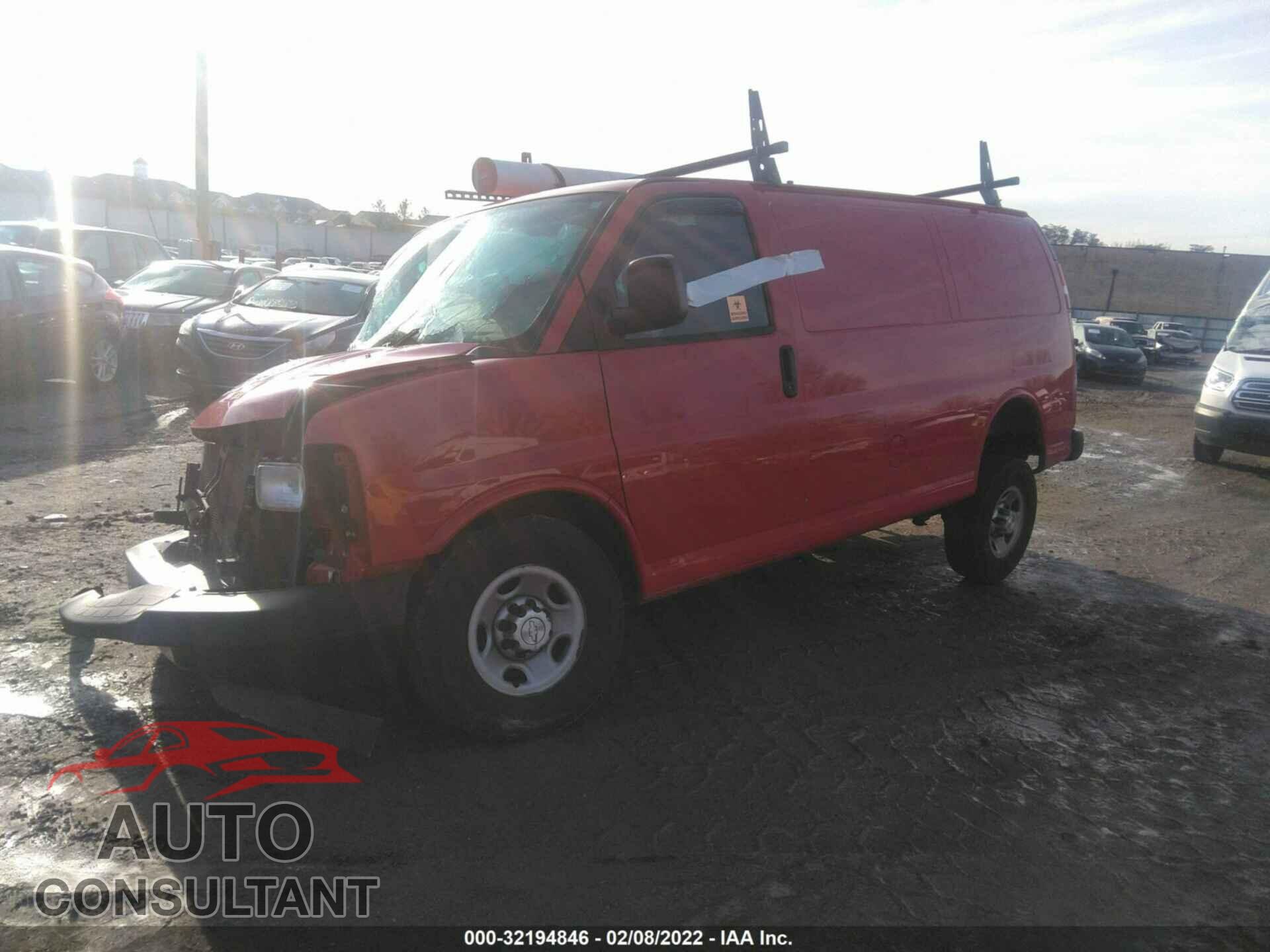 CHEVROLET EXPRESS CARGO VAN 2017 - 1GCWGAFF2H1307814