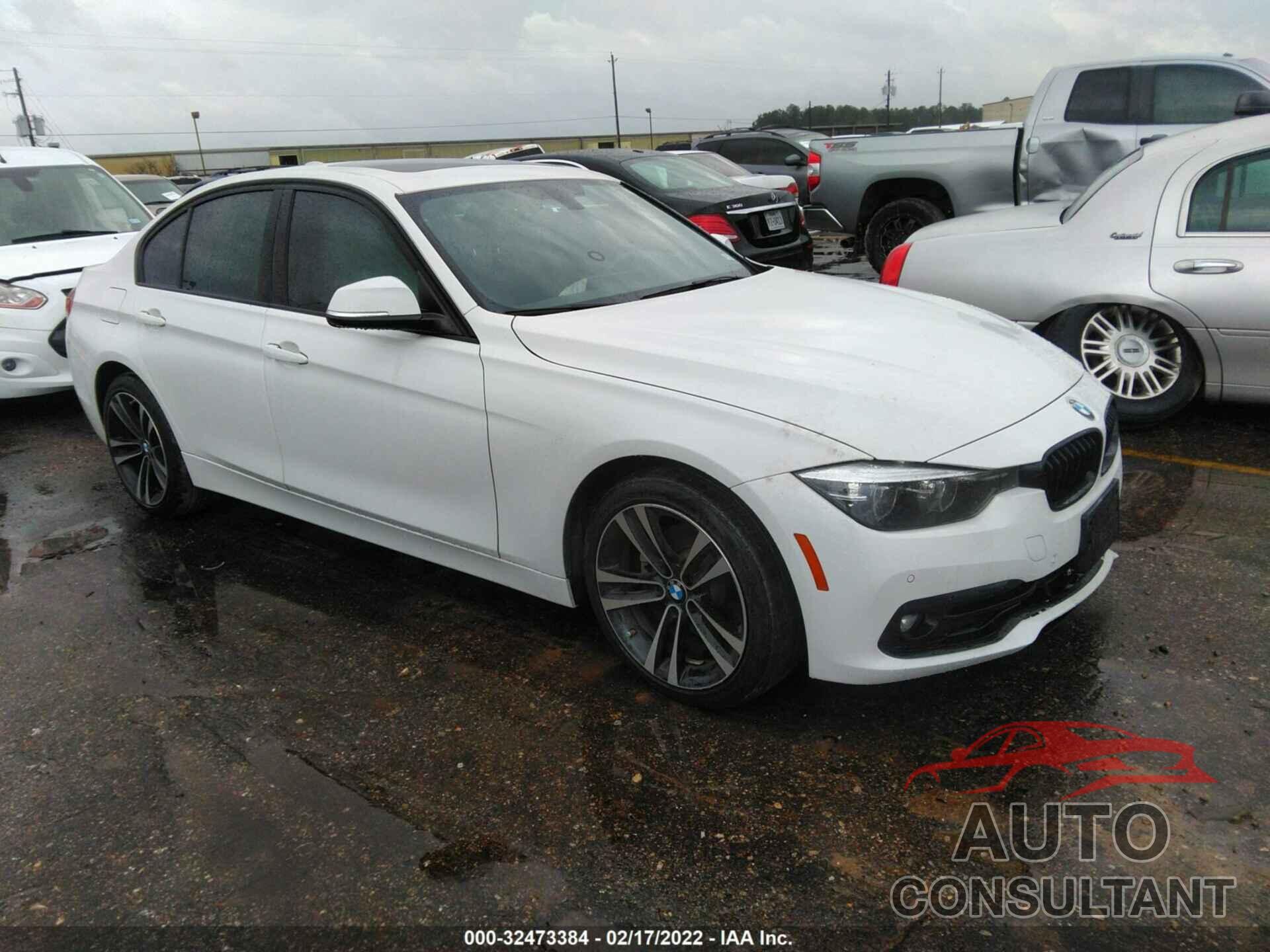 BMW 3 SERIES 2018 - WBA8B9C56JK676948