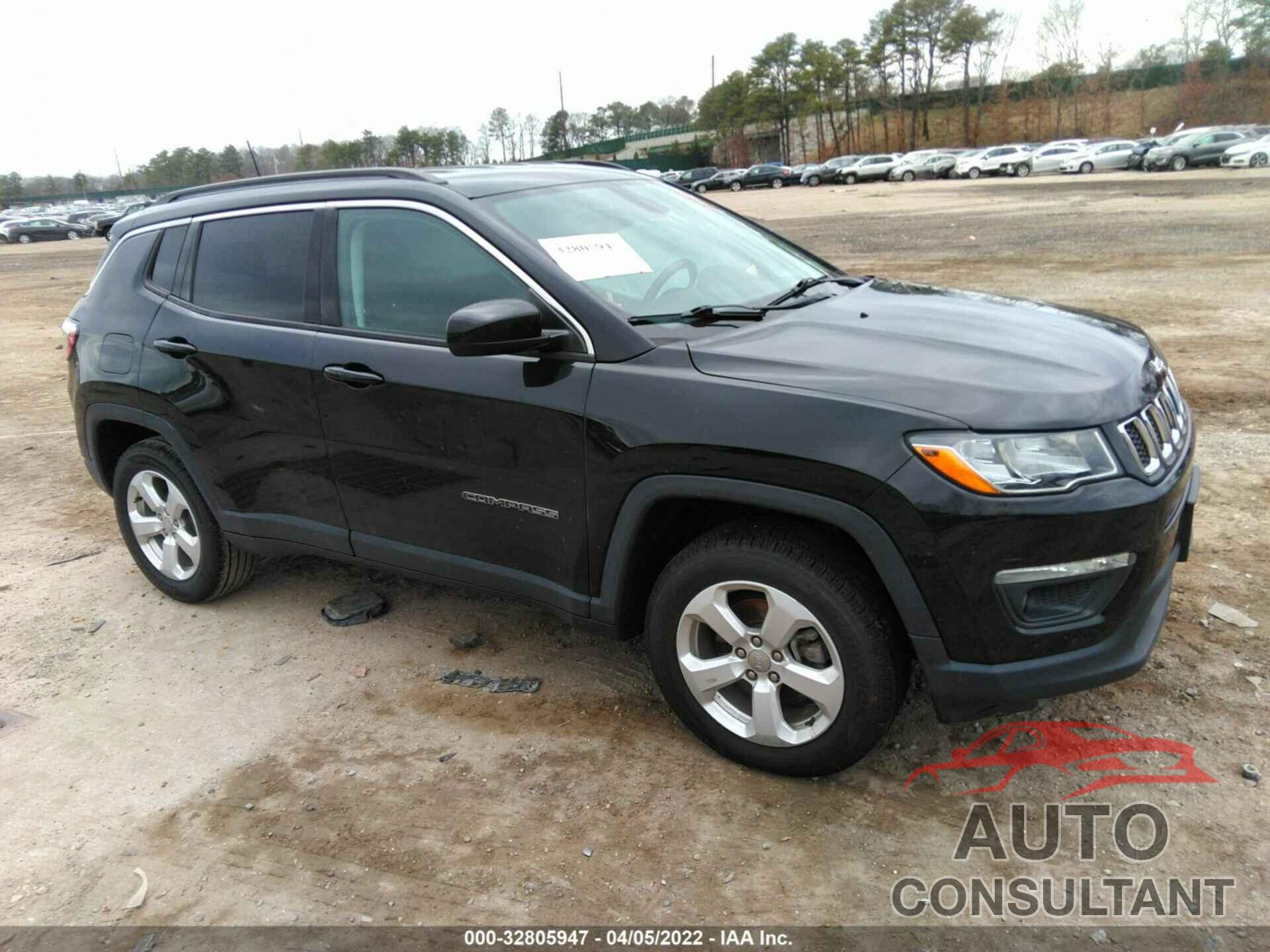 JEEP COMPASS 2018 - 3C4NJDBB4JT261385