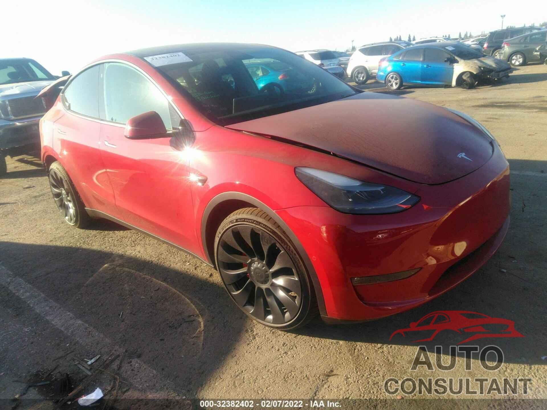 TESLA MODEL Y 2022 - 7SAYGDEF8NF342729