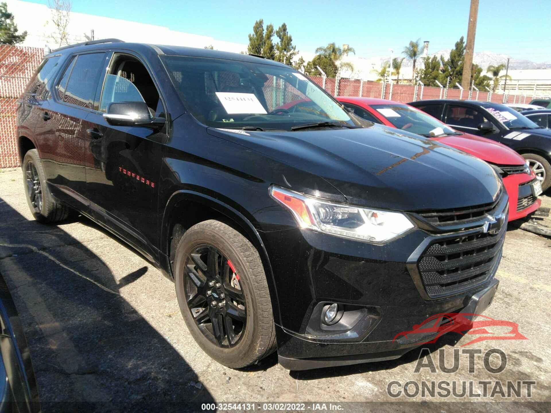 CHEVROLET TRAVERSE 2018 - 1GNERKKW9JJ205537