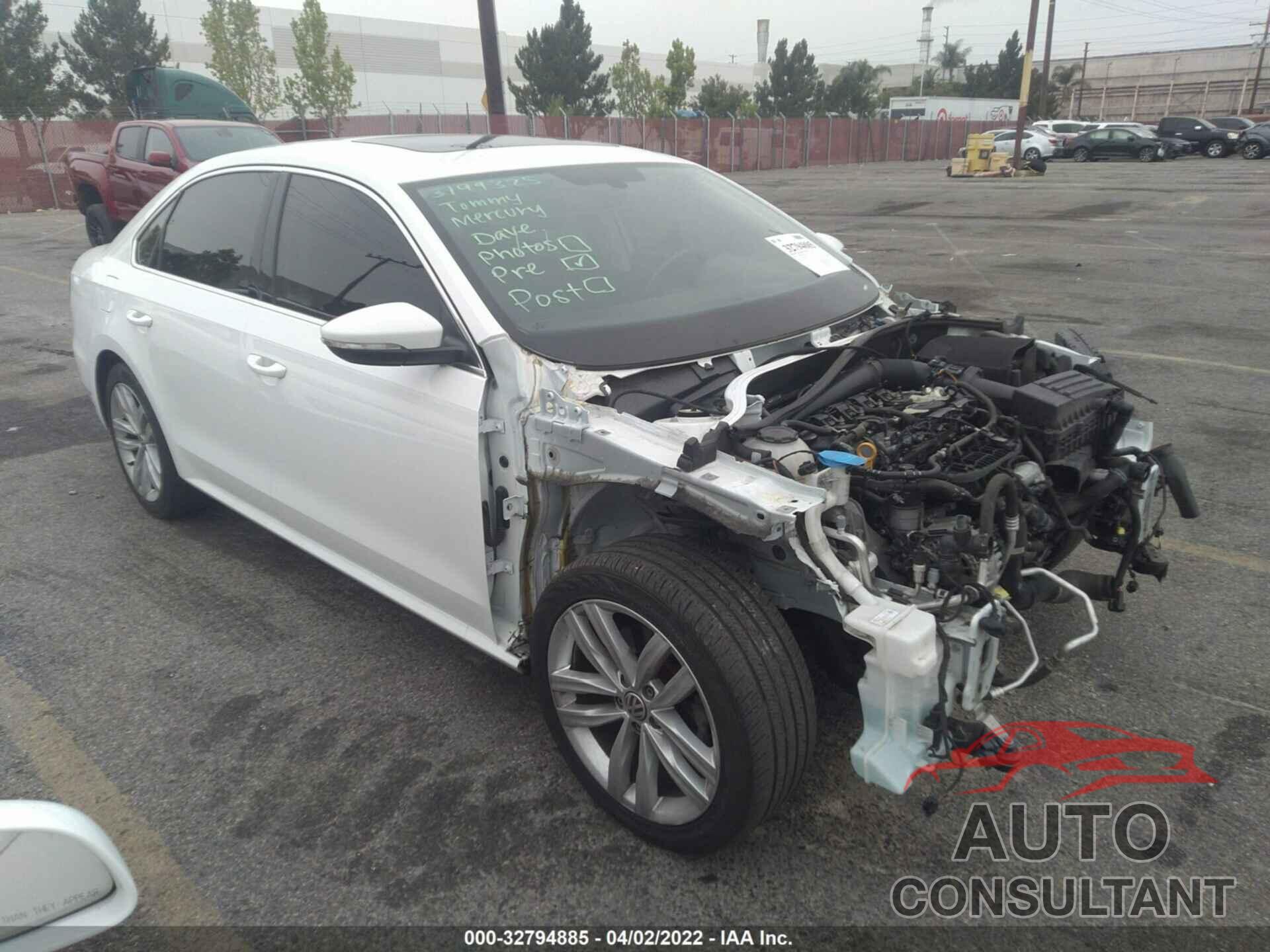 VOLKSWAGEN PASSAT 2018 - 1VWBA7A39JC014208