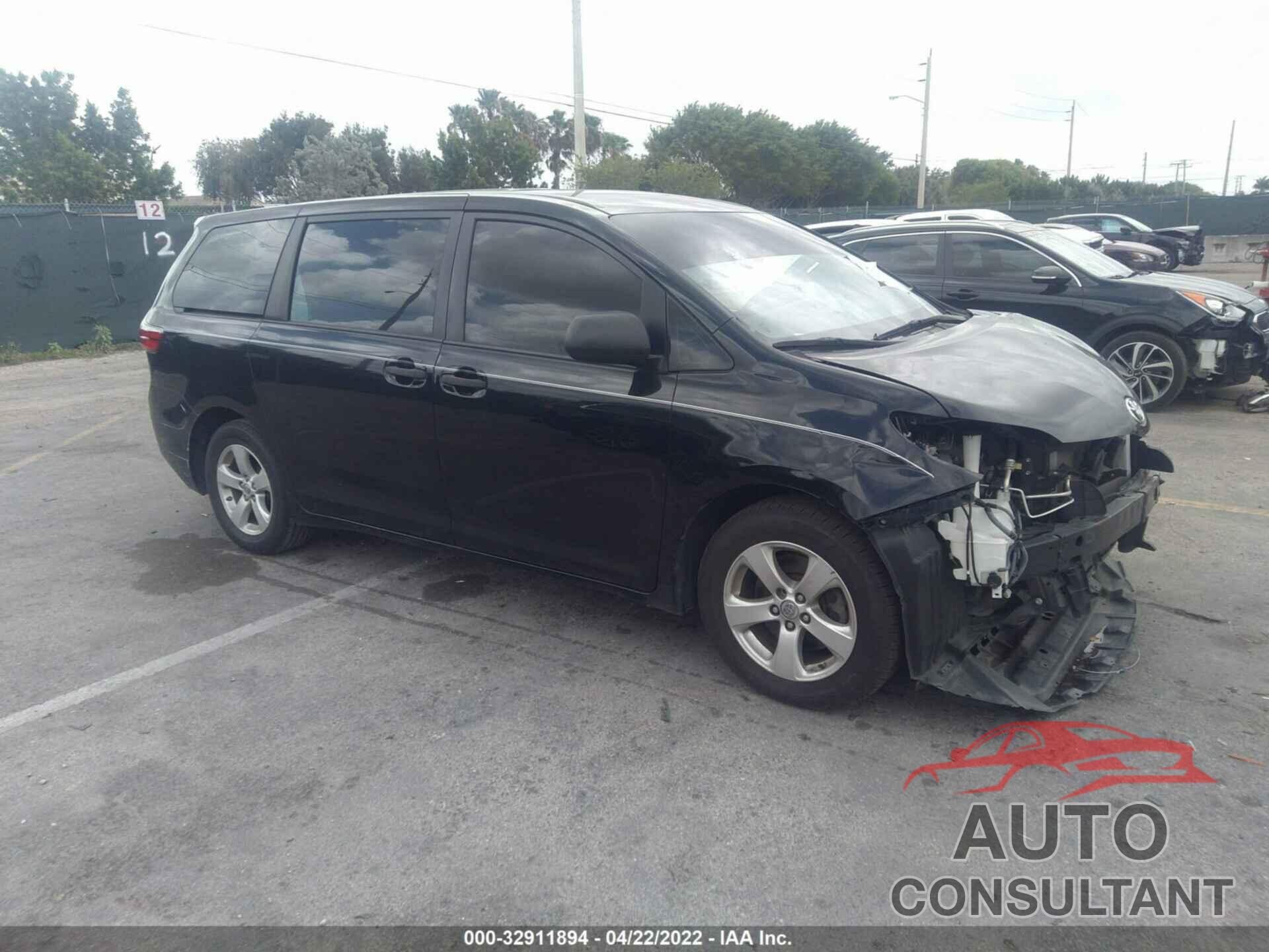 TOYOTA SIENNA 2016 - 5TDZK3DC5GS750251