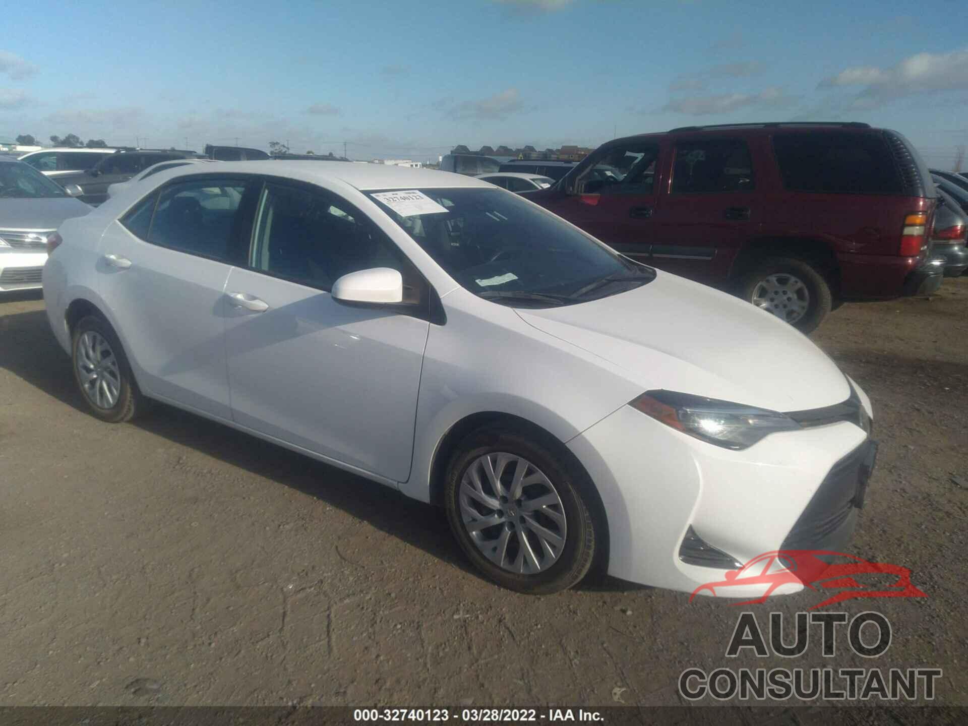 TOYOTA COROLLA 2018 - 2T1BURHE6JC037689