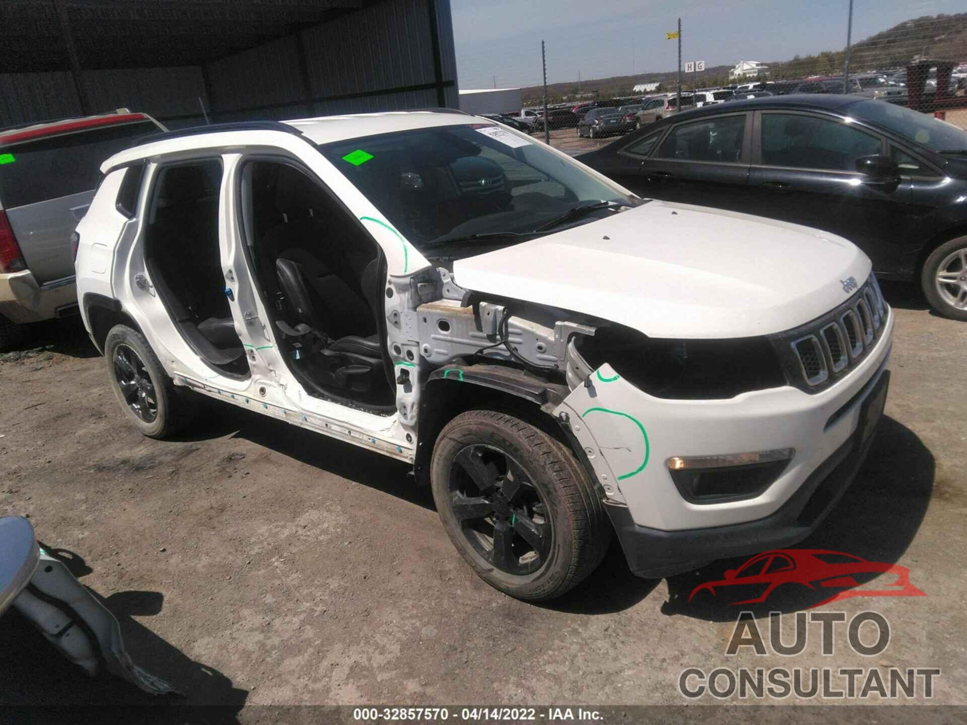 JEEP COMPASS 2018 - 3C4NJDBB2JT270957