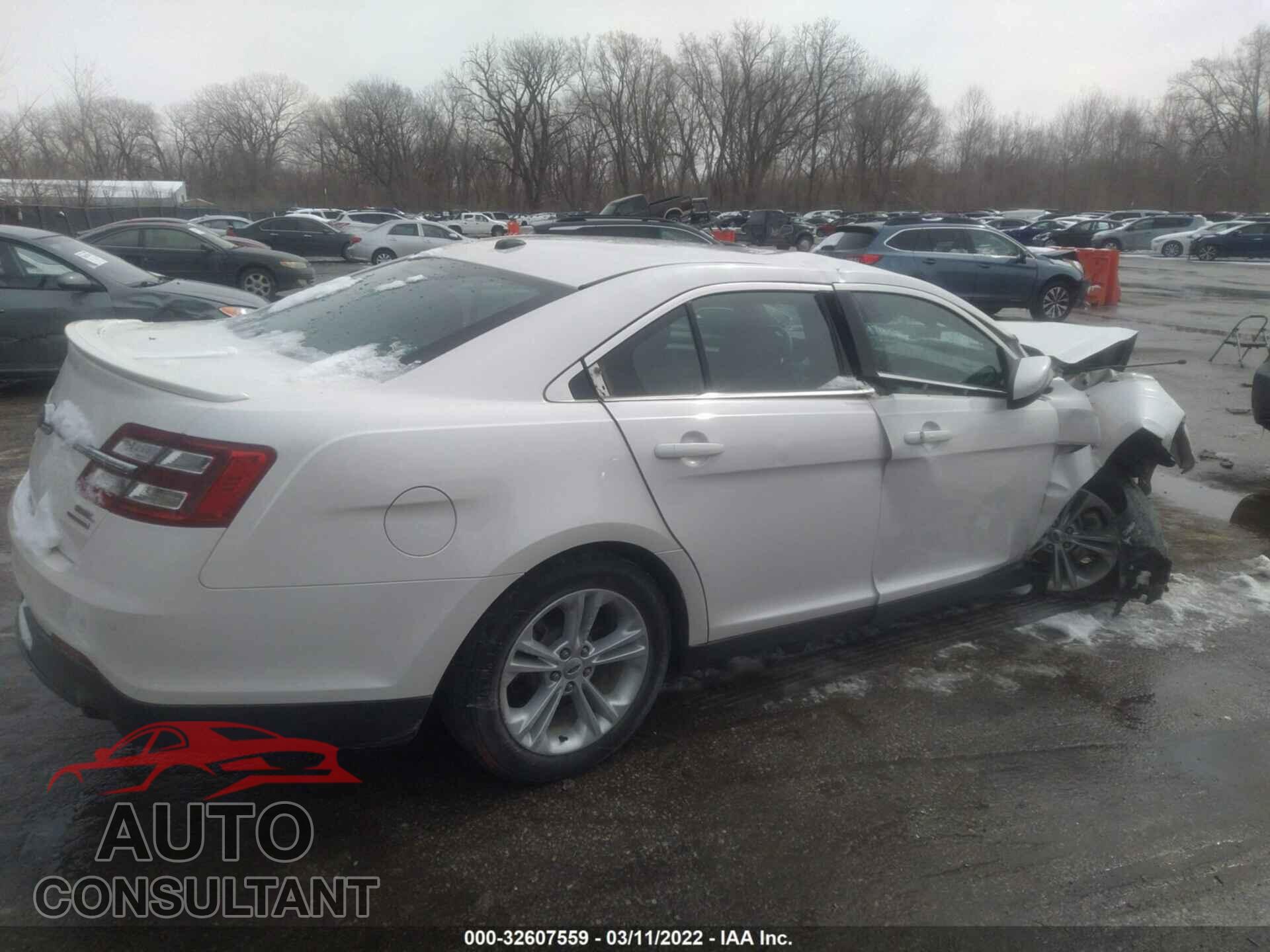 FORD TAURUS 2016 - 1FAHP2E80GG147340