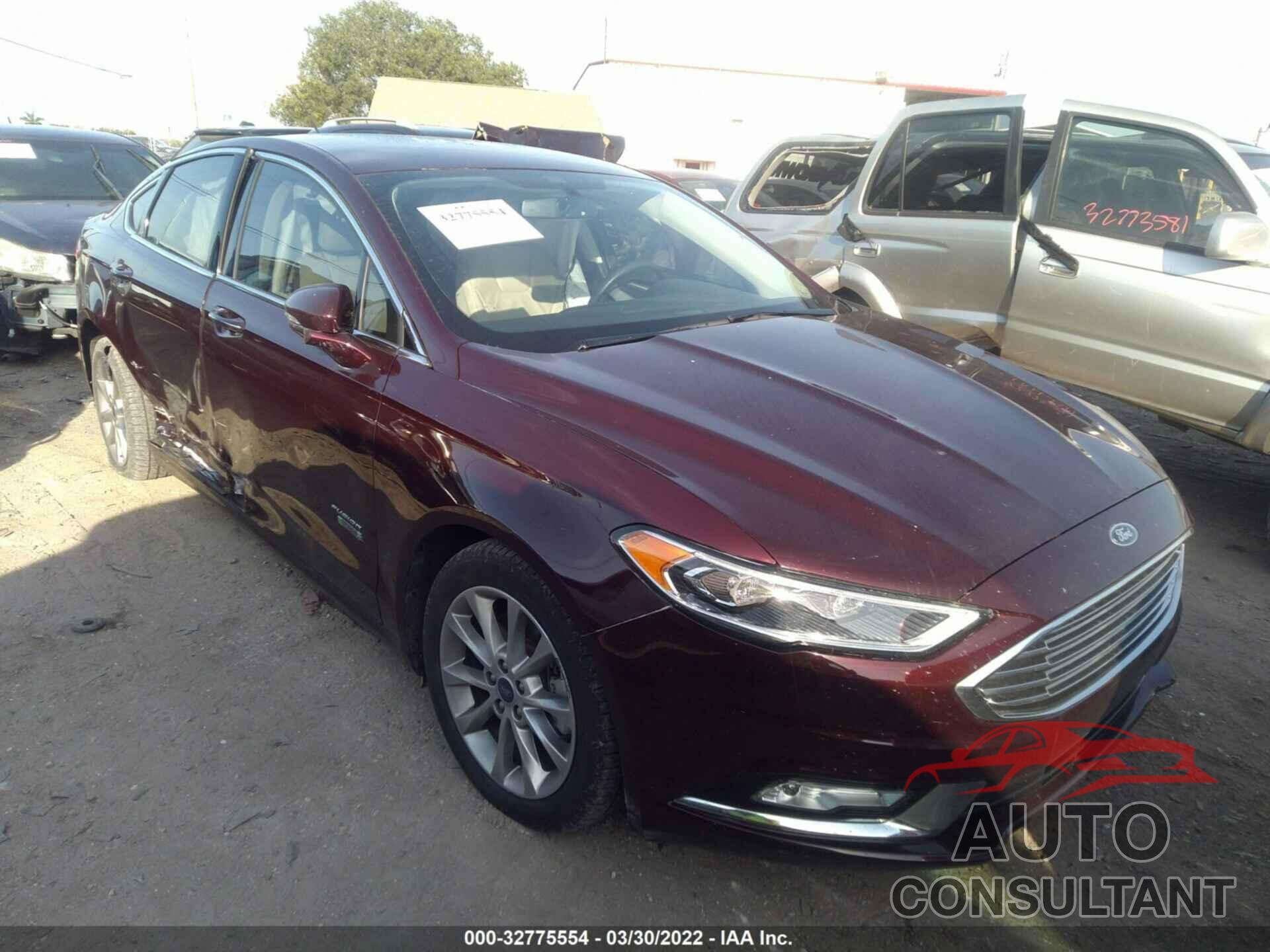 FORD FUSION ENERGI 2017 - 3FA6P0SU6HR240550