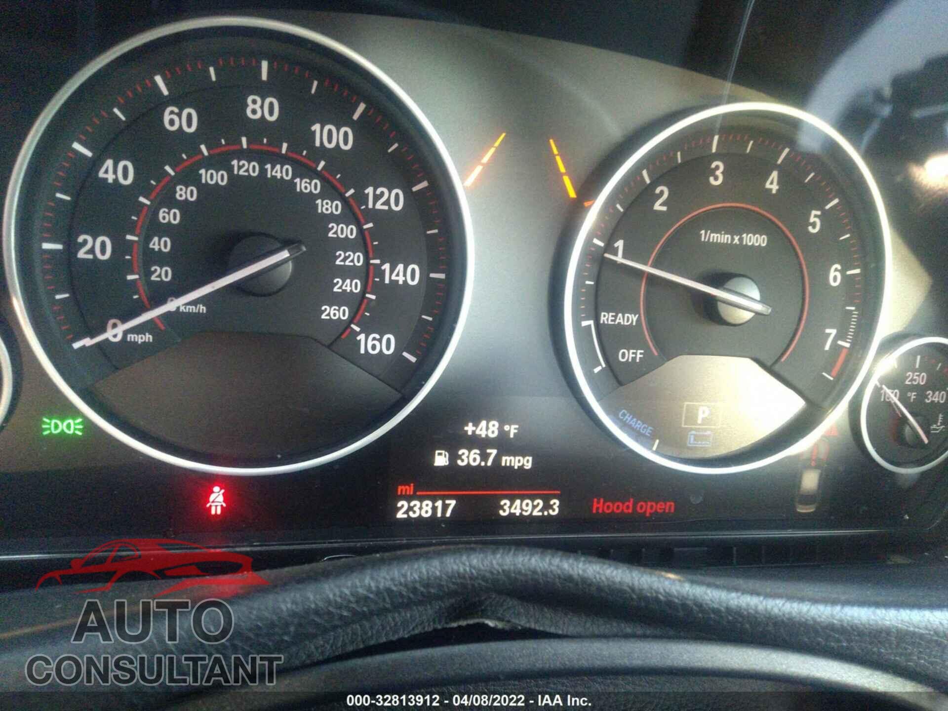BMW 3 SERIES 2017 - WBA8E1C39HA156251